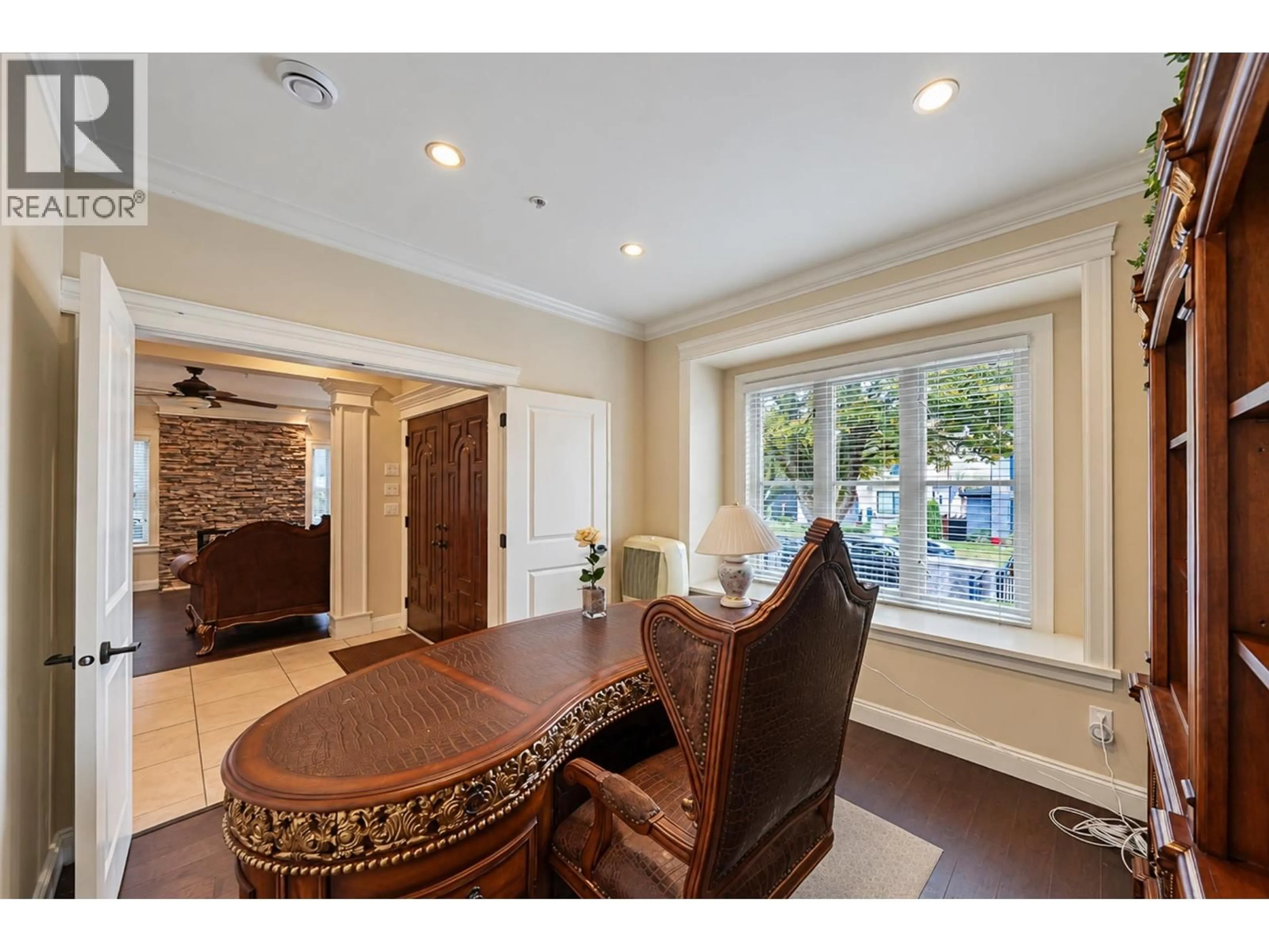 Dining room, wood/laminate floor for 1631 58TH AVENUE, Vancouver British Columbia V5P2C1