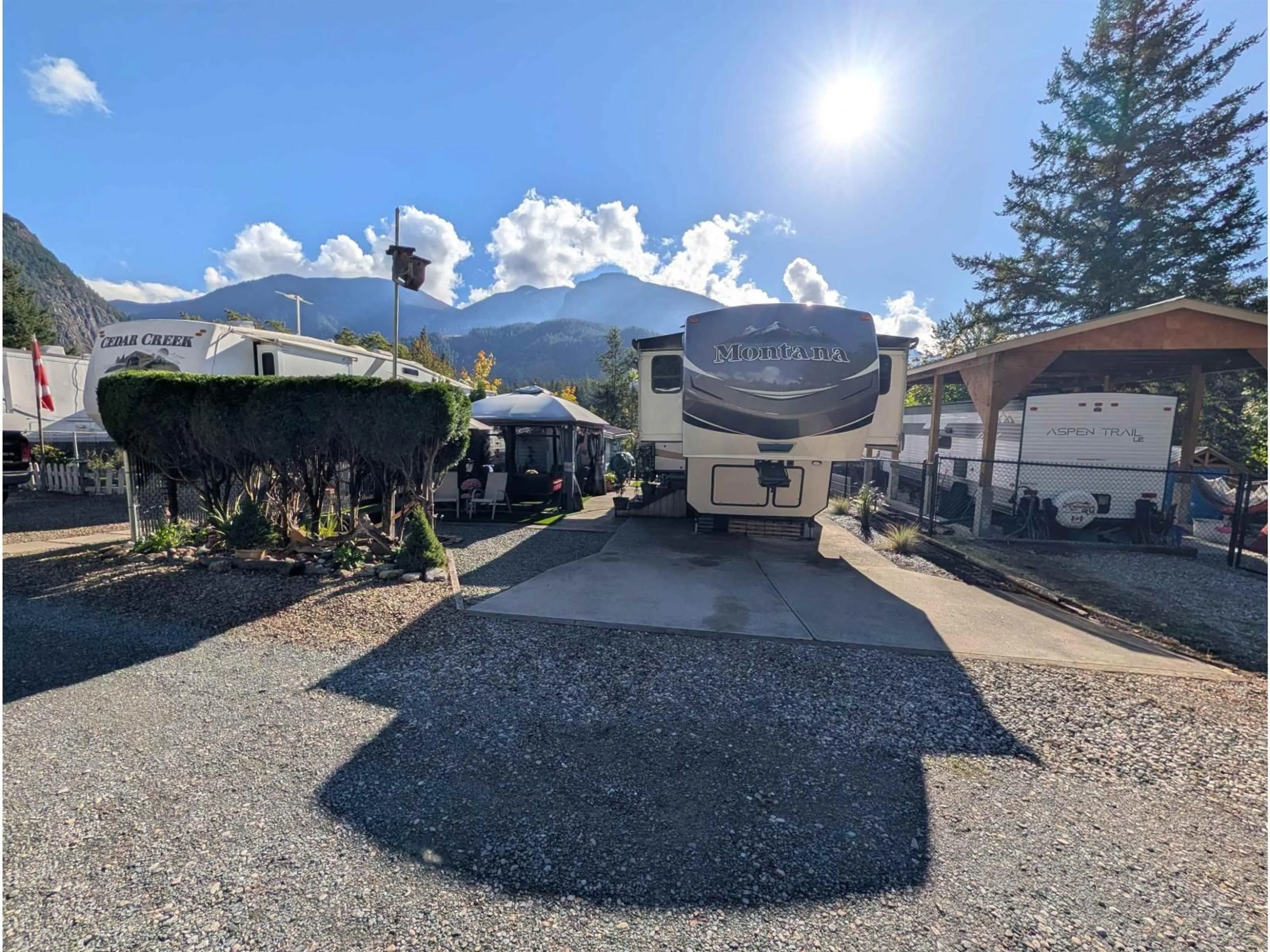 A pic from outside/outdoor area/front of a property/back of a property/a pic from drone, mountain view for 11 - 30860 TRANS CANADA HIGHWAY, Yale British Columbia V0K2S0