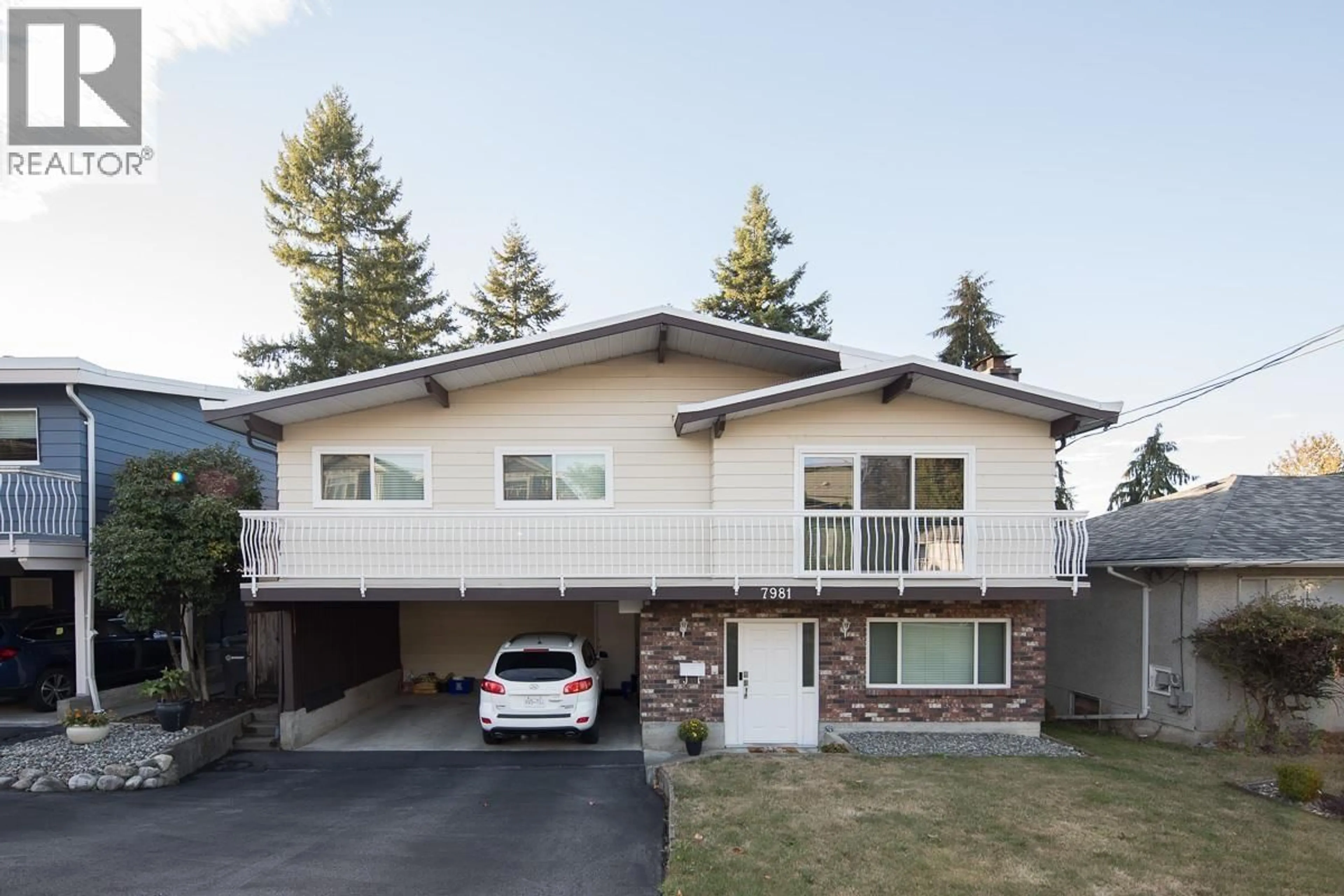 Home with vinyl exterior material, street for 7981 ROSEWOOD STREET, Burnaby British Columbia V5E2H4