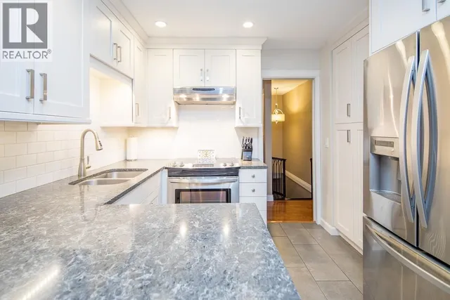 7981 ROSEWOOD STREET, Burnaby 5