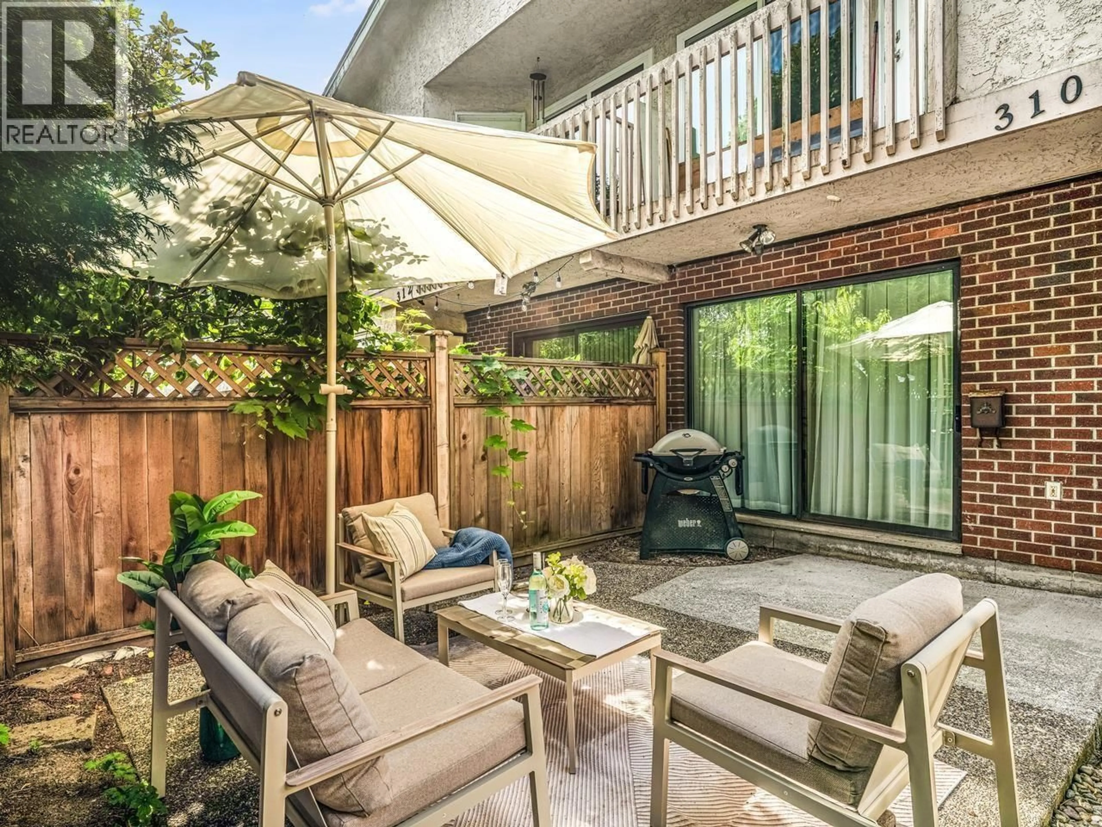 Patio, street for 310 16TH AVENUE, Vancouver British Columbia V5T2T6