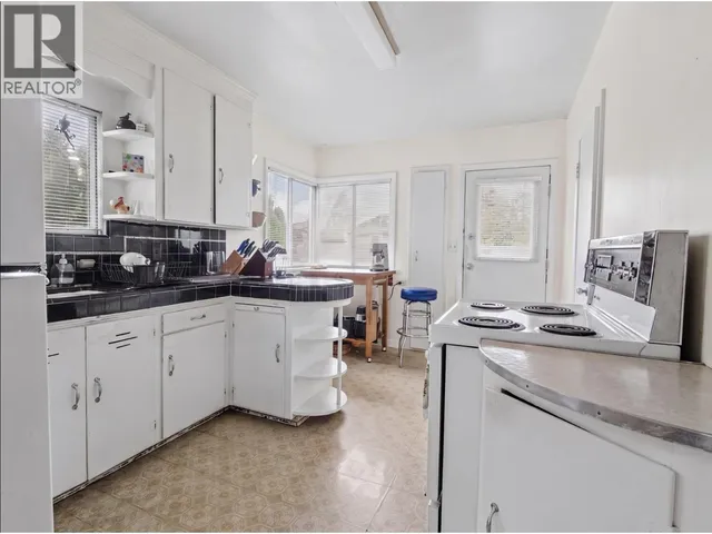 455 29TH AVENUE, Vancouver 2