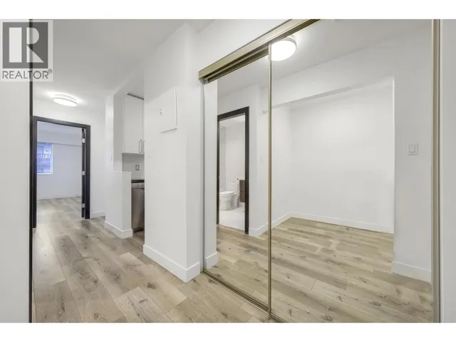 302 - 170 3RD STREET, North Vancouver 4