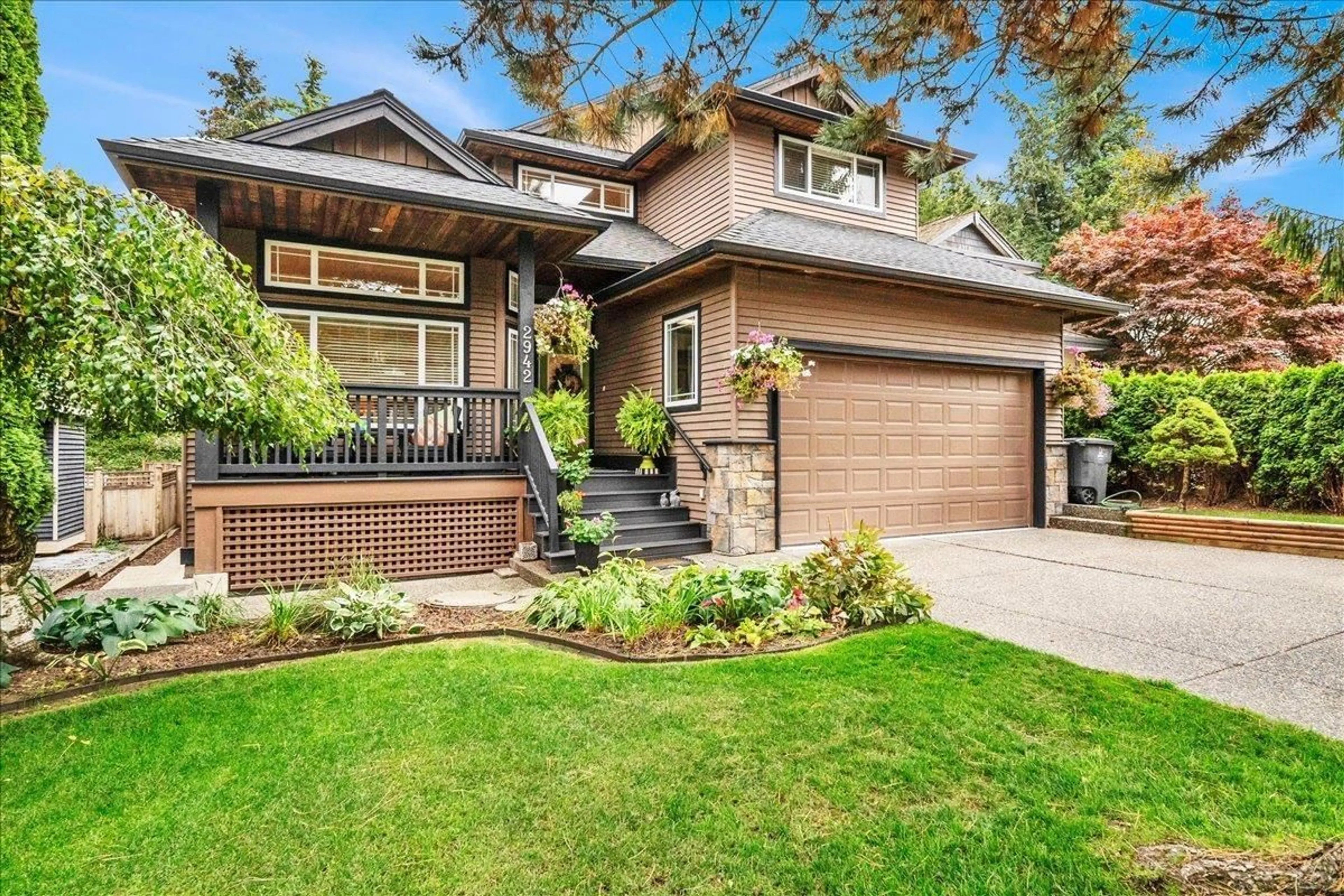 Home with brick exterior material, street for 2942 147A STREET, Surrey British Columbia V4P3H2