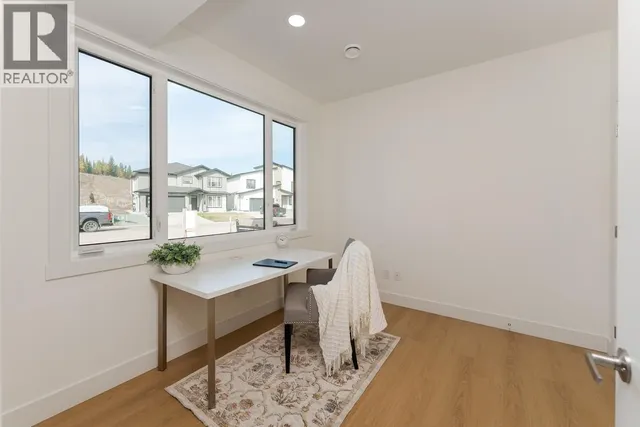 7990 SOUTHRIDGE AVENUE, Prince George 4