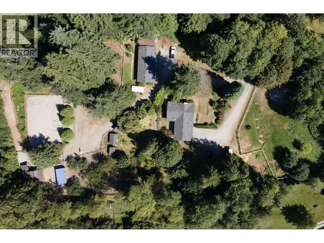 1930 RANCH ROAD, Roberts Creek 2