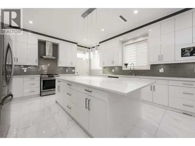 1135 YORSTON COURT, Burnaby 3