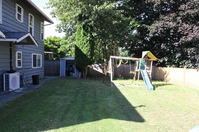 3752 HARWOOD CRESCENT, Abbotsford 4
