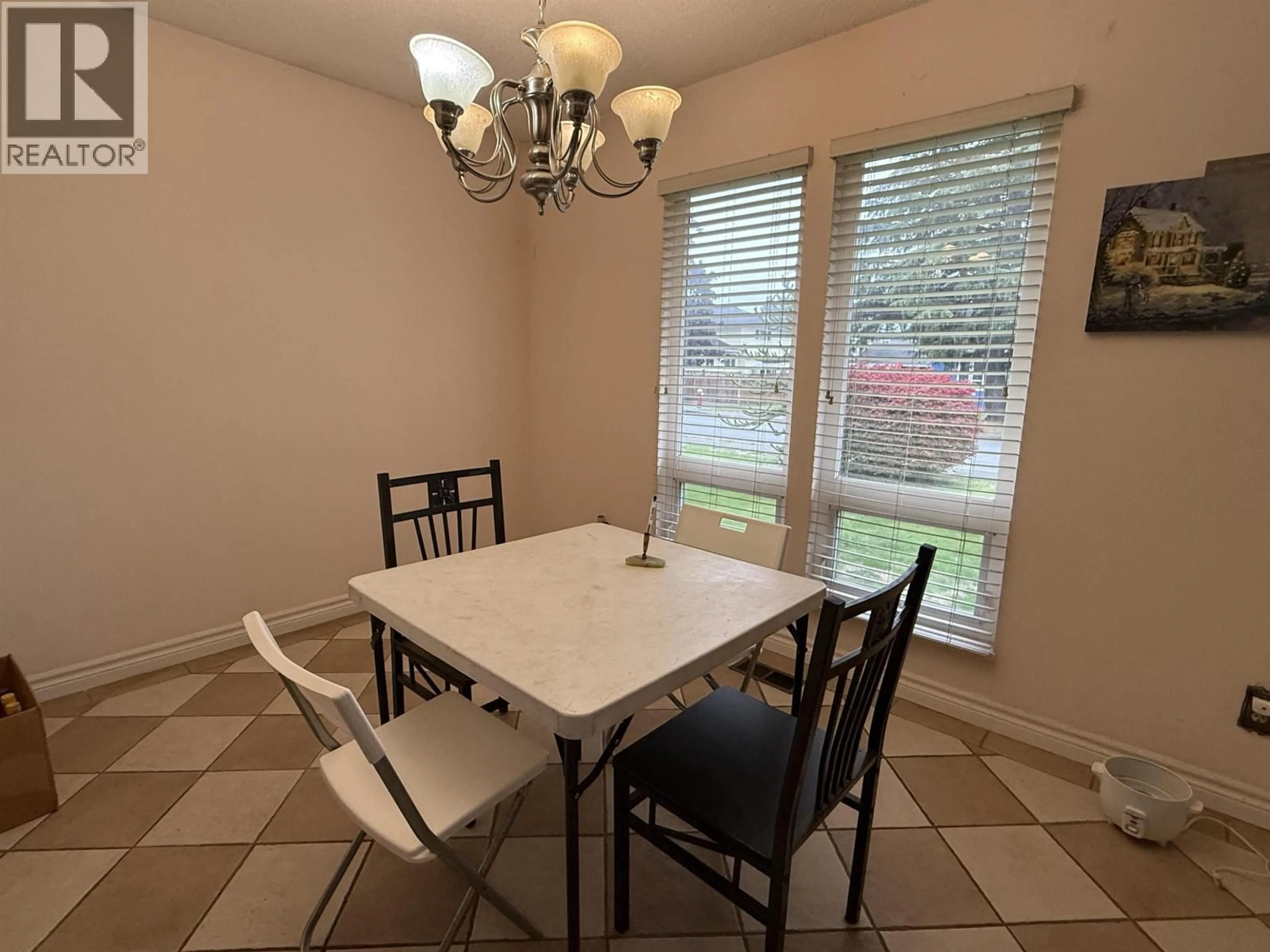 Dining room, ceramic/tile floor for 10760 SEAMOUNT ROAD, Richmond British Columbia V7A4P6