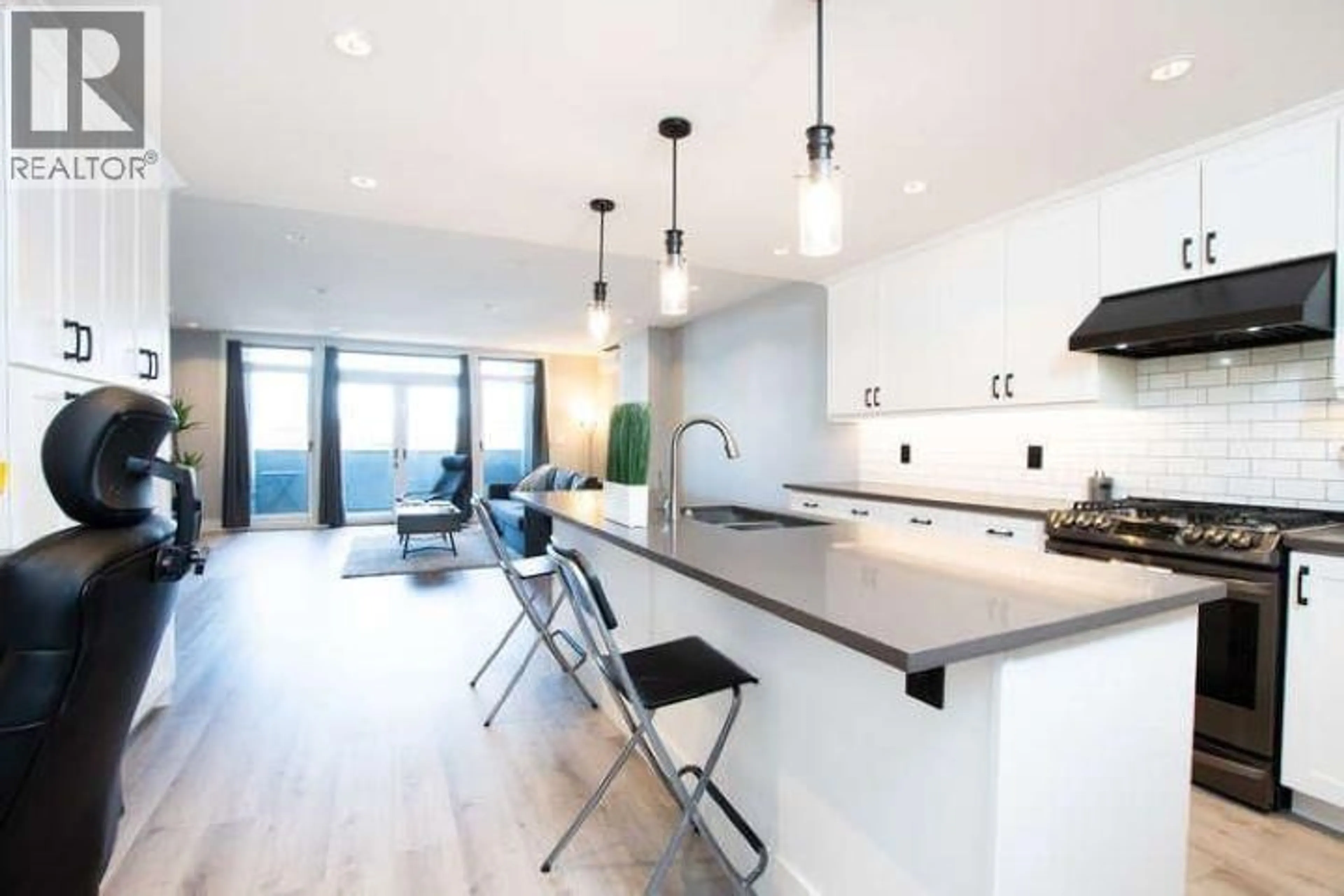 Open concept kitchen, unknown for 102 - 4876 DELTA STREET, Delta British Columbia V4K2T8