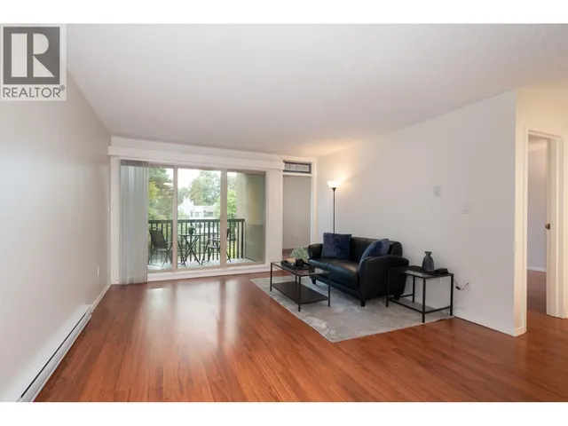 307 - 9857 MANCHESTER DRIVE, Burnaby 2