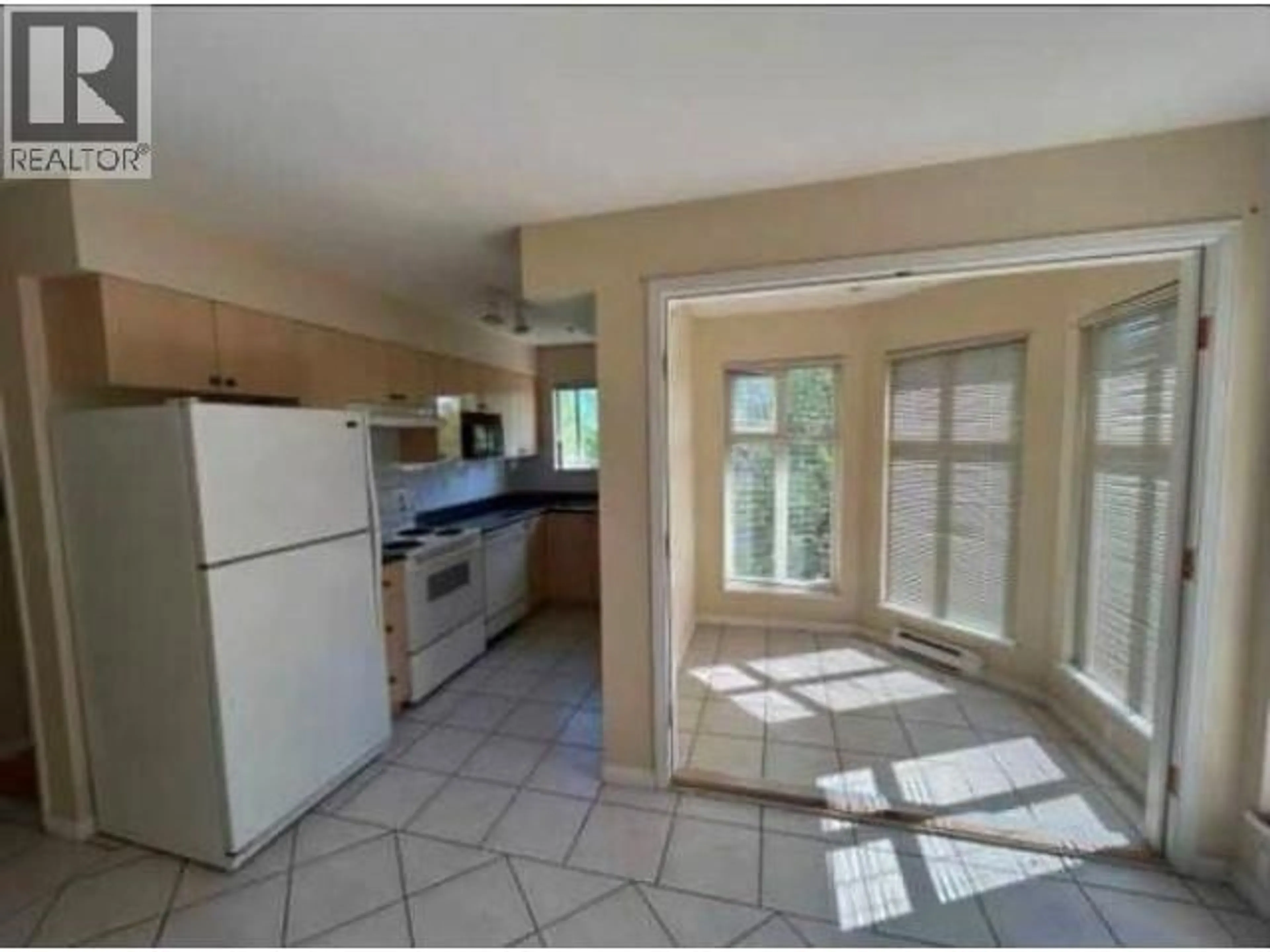 Unknown for 401 - 1099 71ST AVENUE, Vancouver British Columbia V6P6Y5