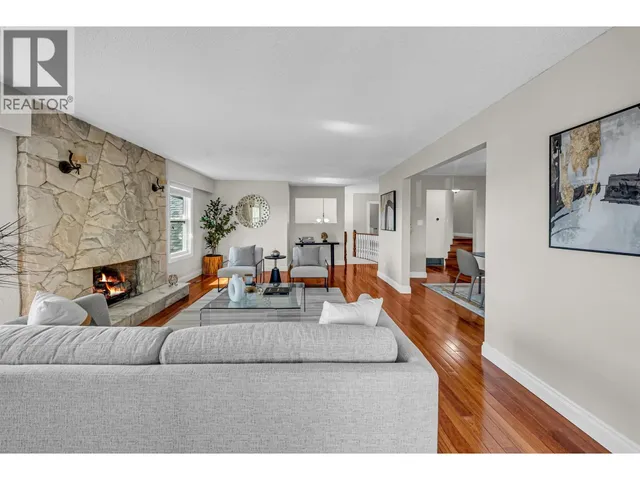 7347 QUEENSTON COURT, Burnaby 5
