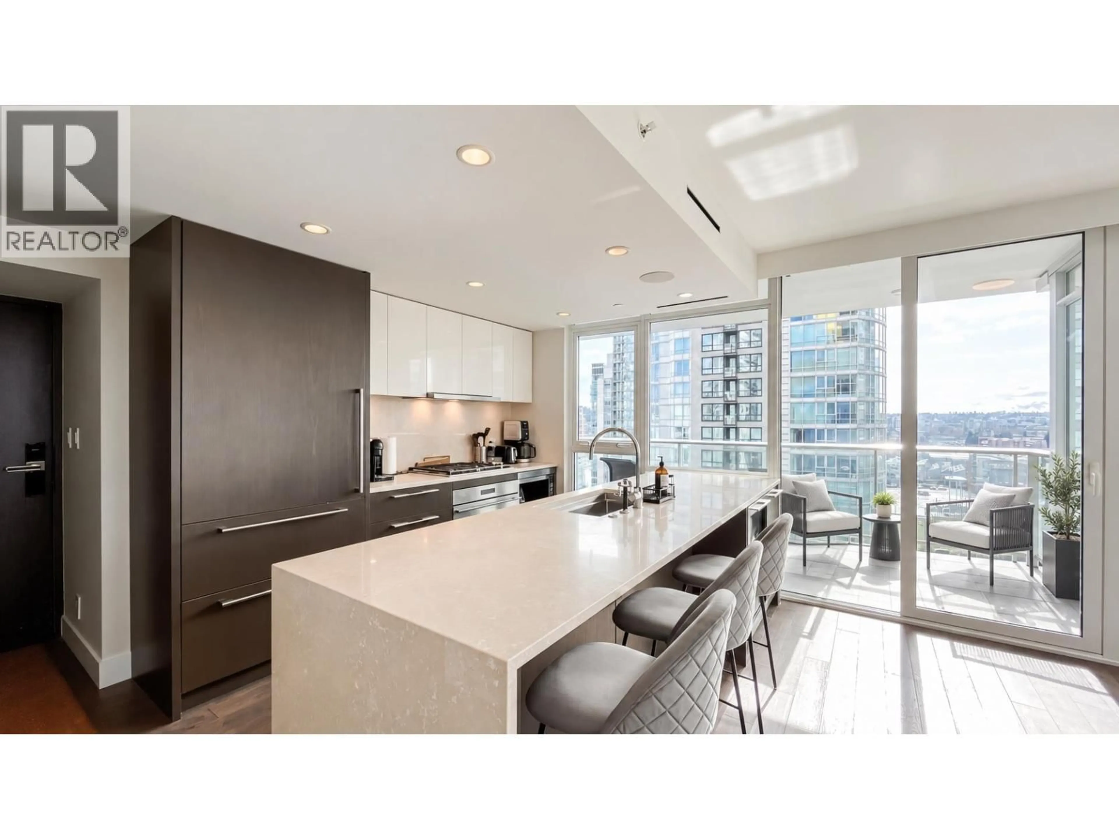 Contemporary kitchen, unknown for 1601 - 499 PACIFIC, Vancouver British Columbia V6B0N4