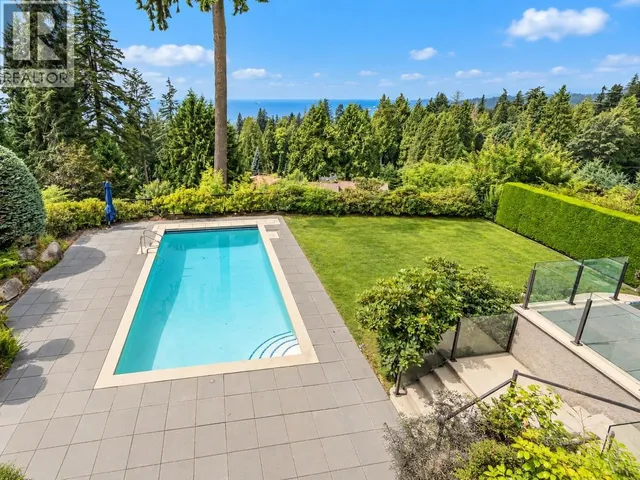 2638 QUEENS AVENUE, West Vancouver 4