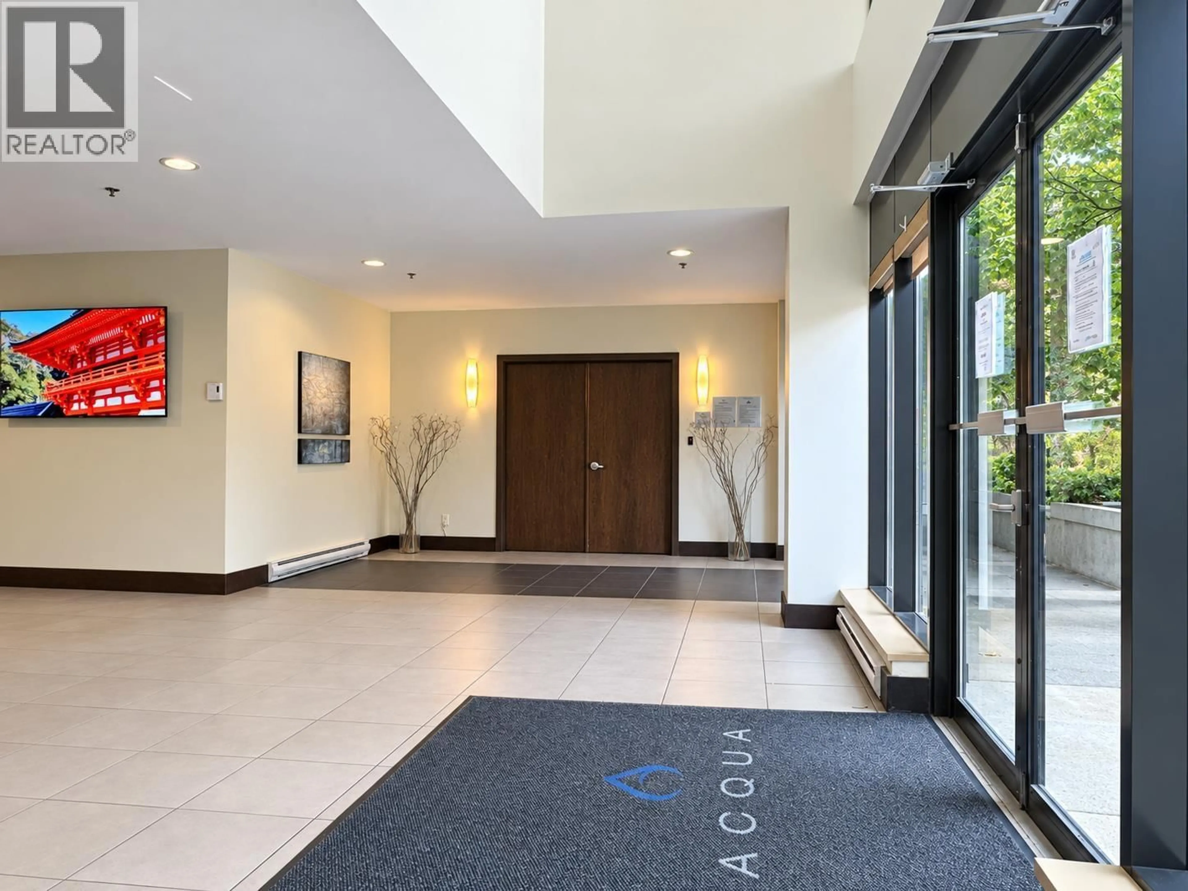 Indoor foyer for 815 - 5811 NO.3 ROAD, Richmond British Columbia V6X4L7