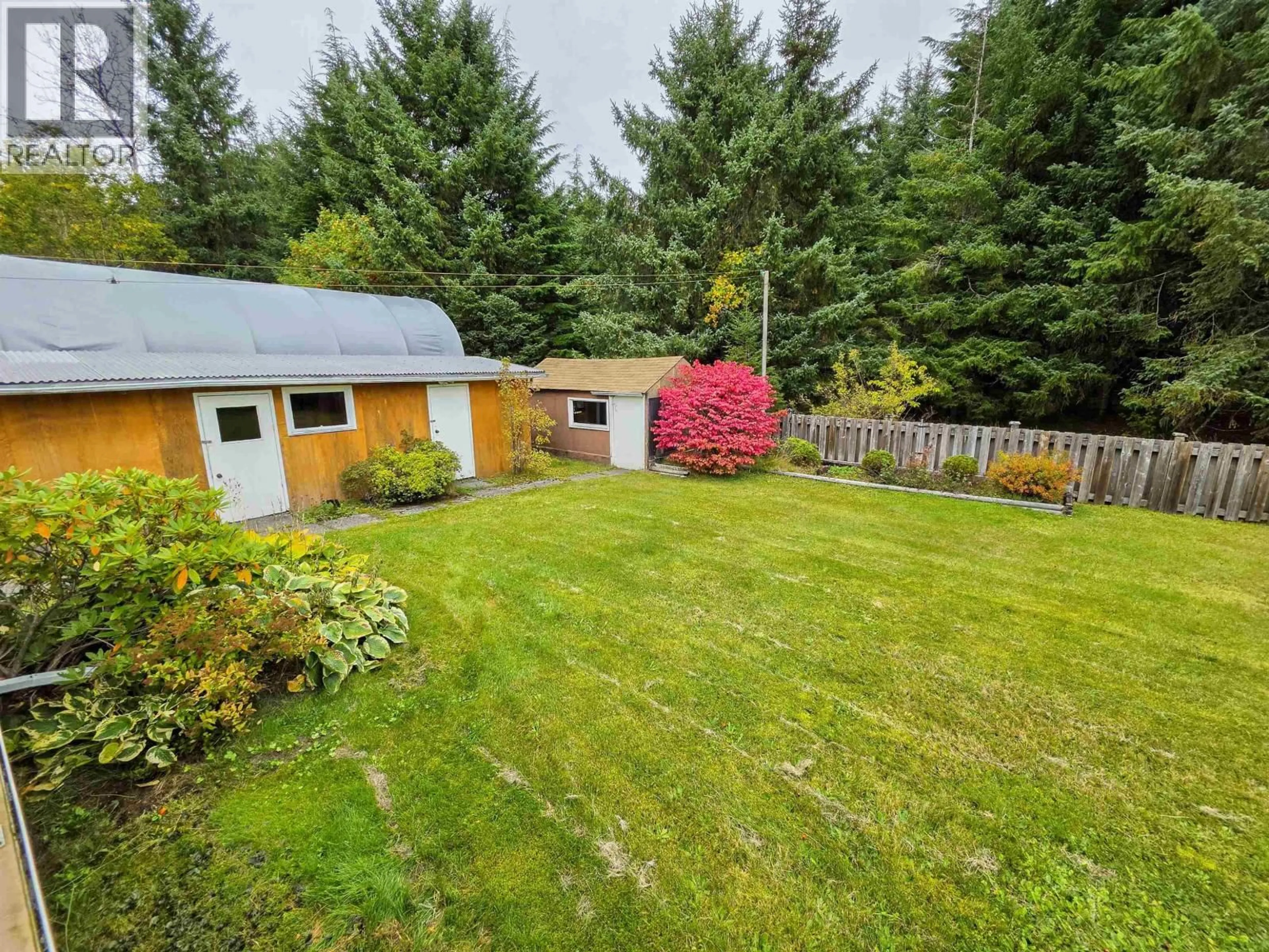A pic from outside/outdoor area/front of a property/back of a property/a pic from drone, unknown for 63 OKANAGAN STREET, Kitimat British Columbia V8C1Z6