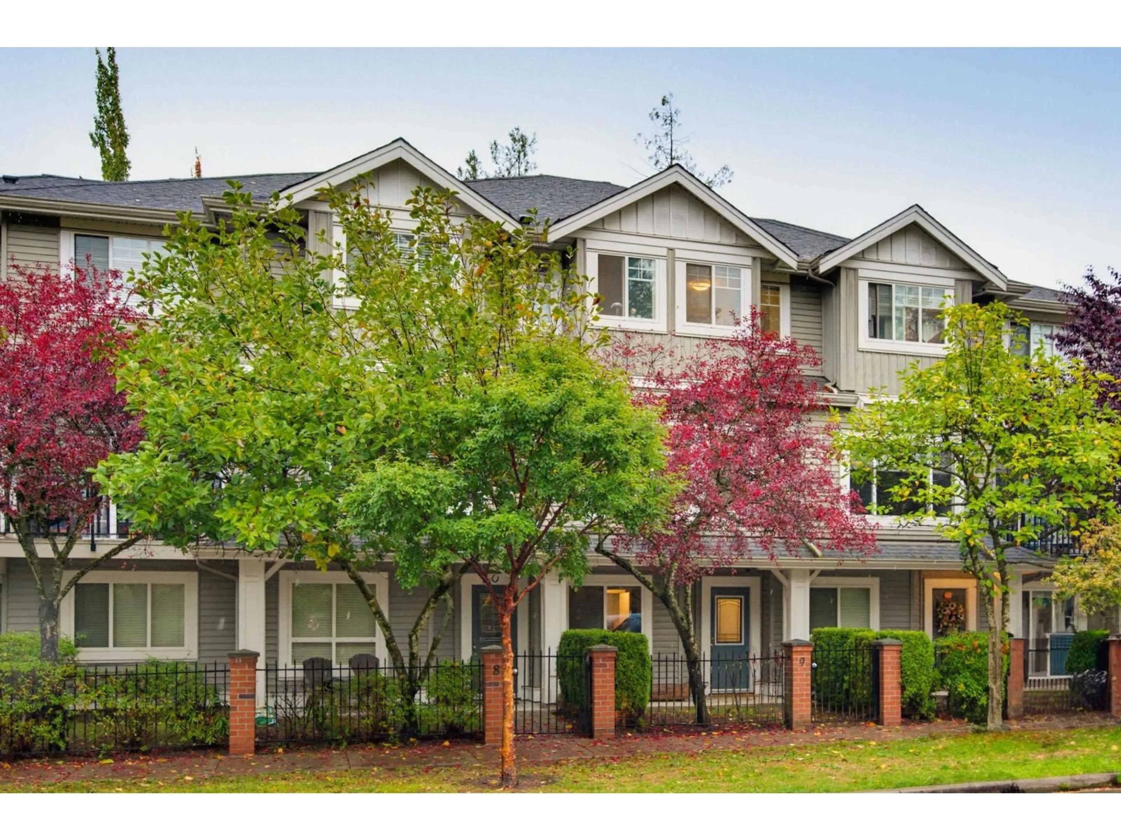 Home with vinyl exterior material, street for 9 - 5988 OLD MCLELLAN ROAD, Surrey British Columbia V3S1N3