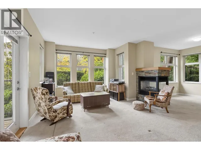 206 - 188 29TH STREET, North Vancouver 3