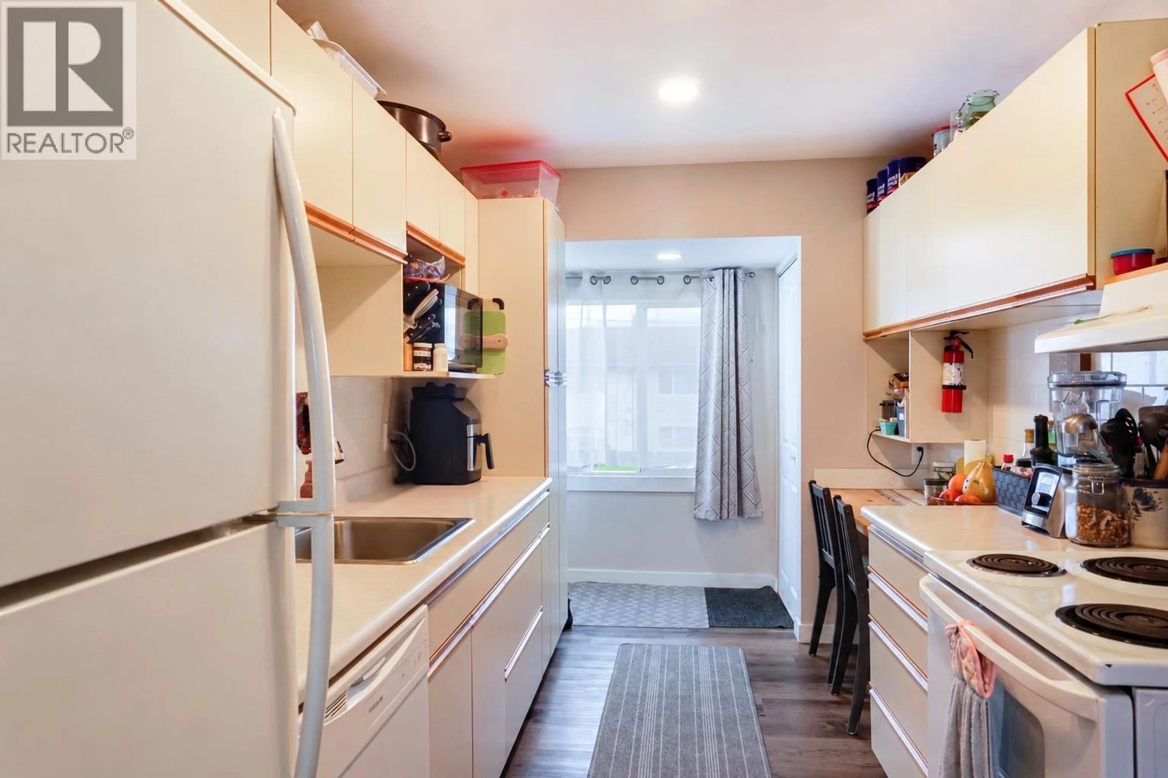 Standard kitchen, unknown for 22 HAWK STREET, Kitimat British Columbia V8C1N5