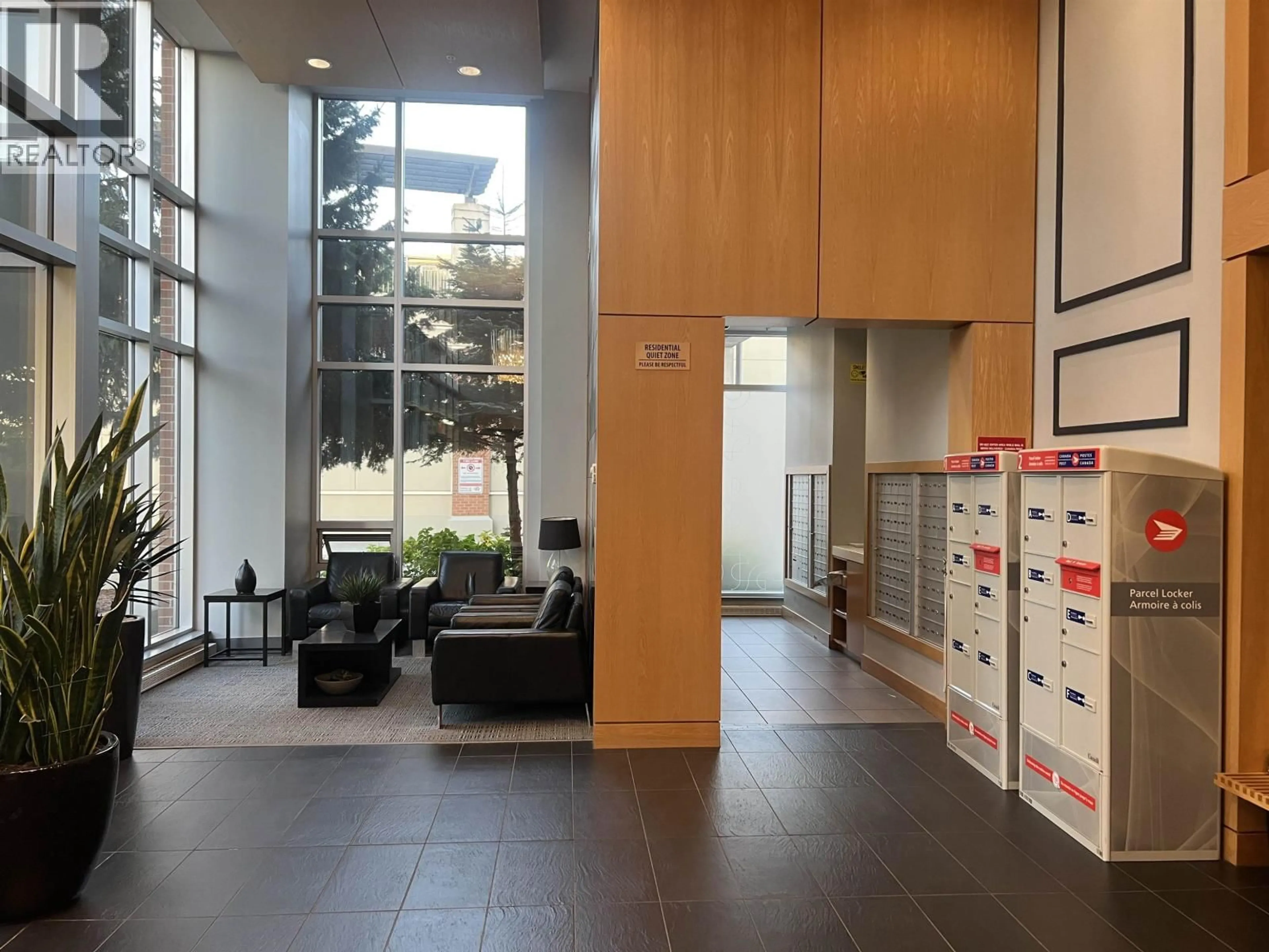 Indoor foyer for 606 - 9888 CAMERON STREET, Burnaby British Columbia V3J0A4