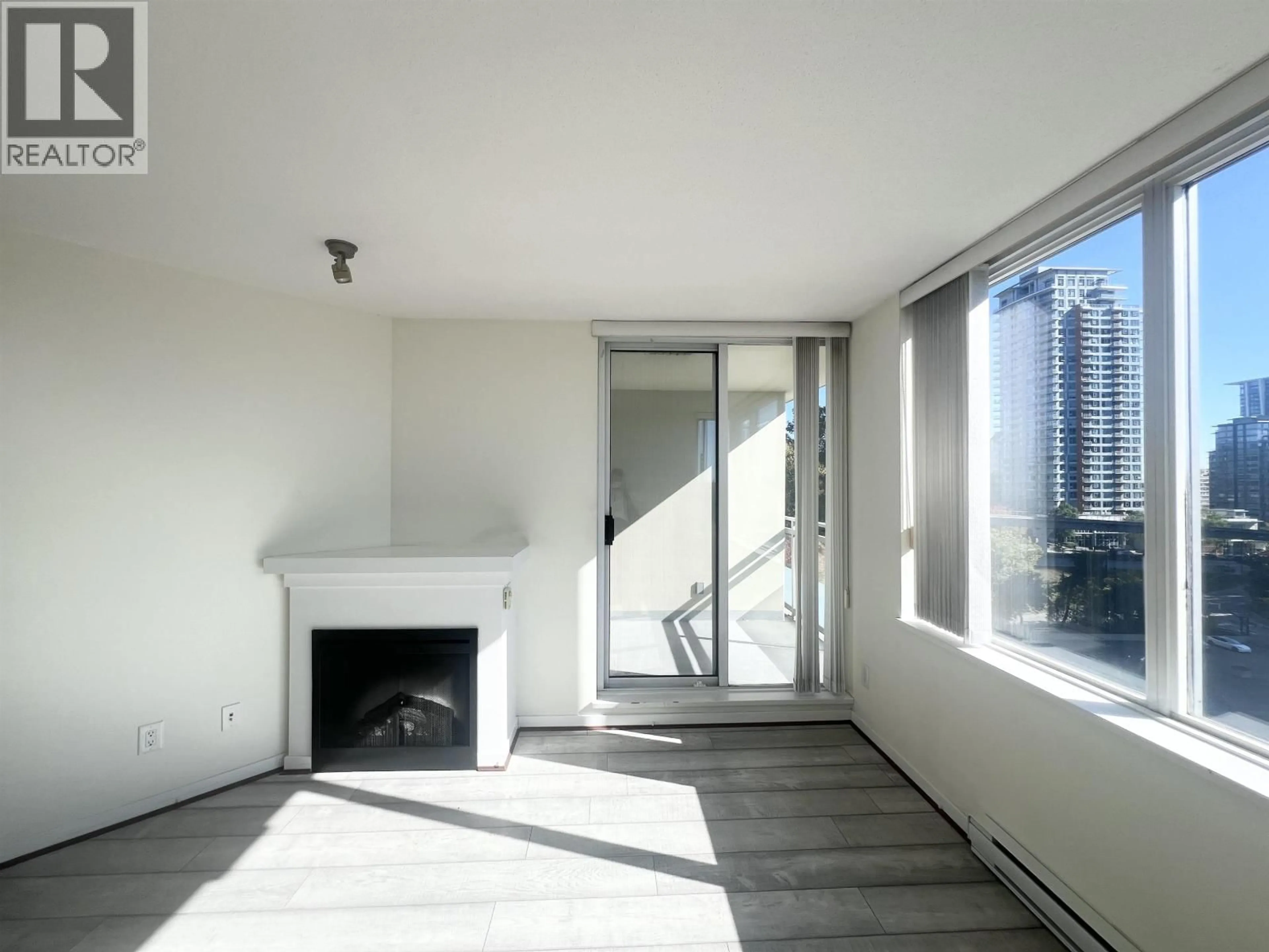 A pic of a room for 606 - 9888 CAMERON STREET, Burnaby British Columbia V3J0A4