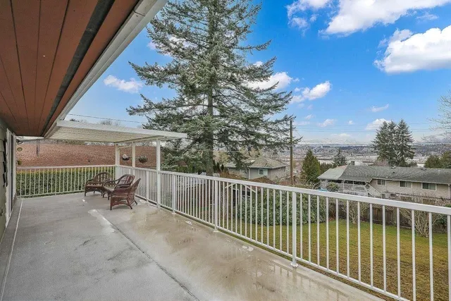 13753 114 AVENUE, Surrey 3