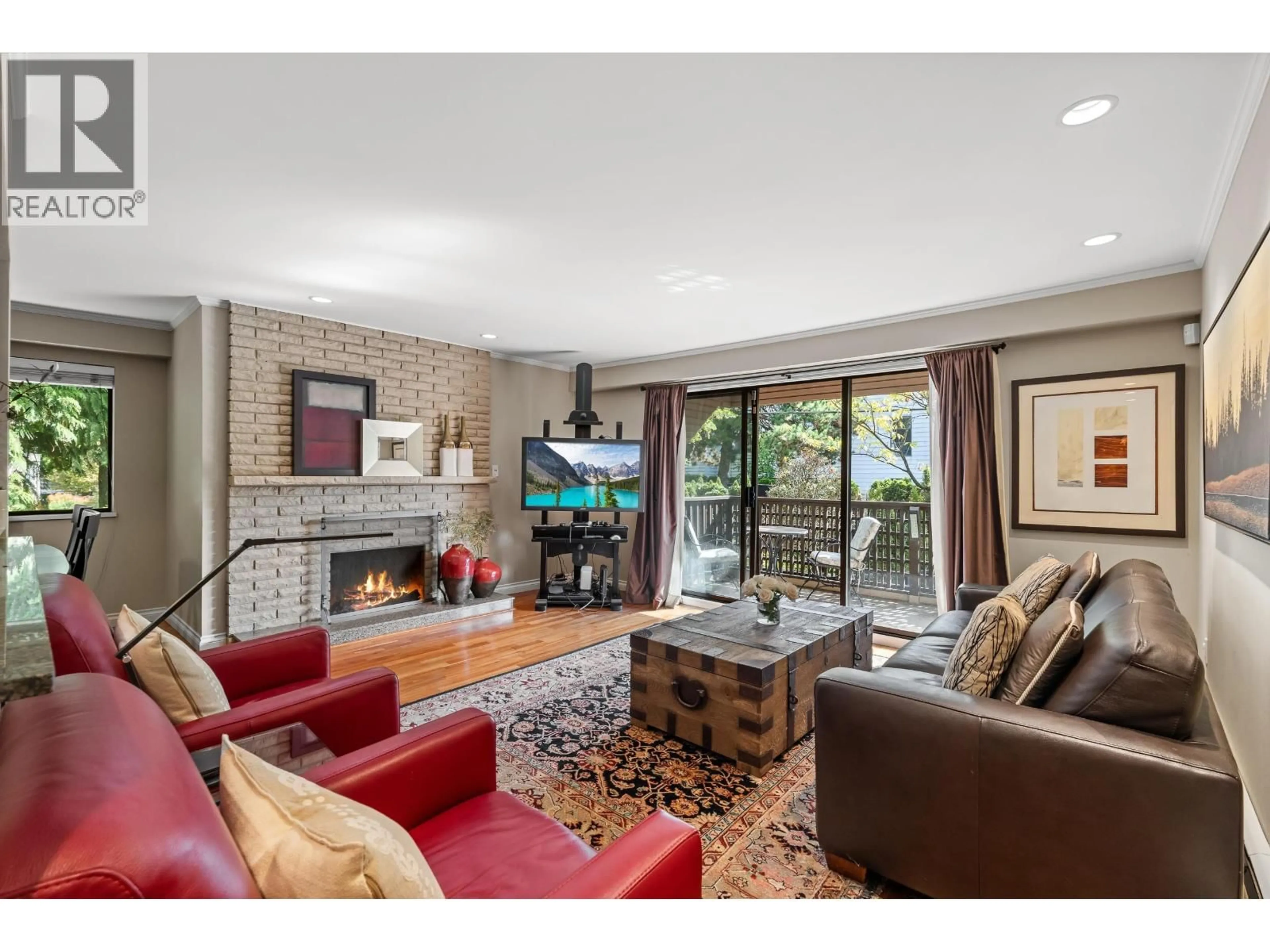 Living room with furniture, unknown for 207 - 1750 10TH AVENUE, Vancouver British Columbia V6J2A6