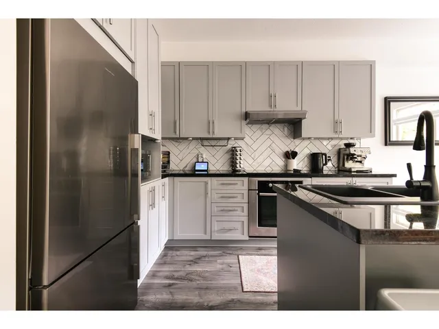57 - 2738 158 STREET, Surrey 3