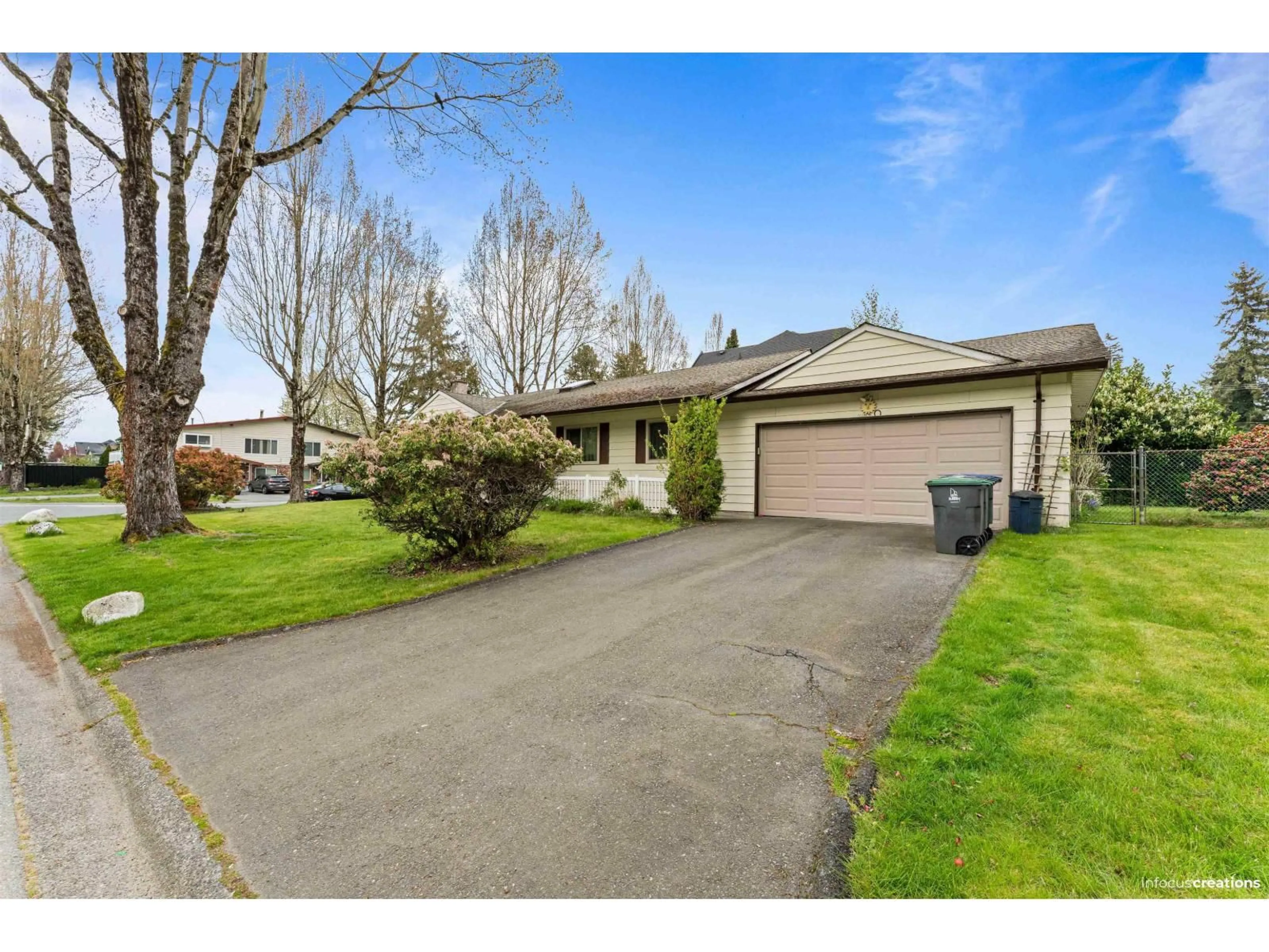 A pic from outside/outdoor area/front of a property/back of a property/a pic from drone, street for 15156 93 AVENUE, Surrey British Columbia V3R7C7