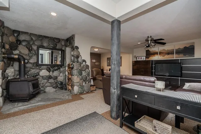 LT.1 - 12845 SYLVESTER ROAD, Mission 4