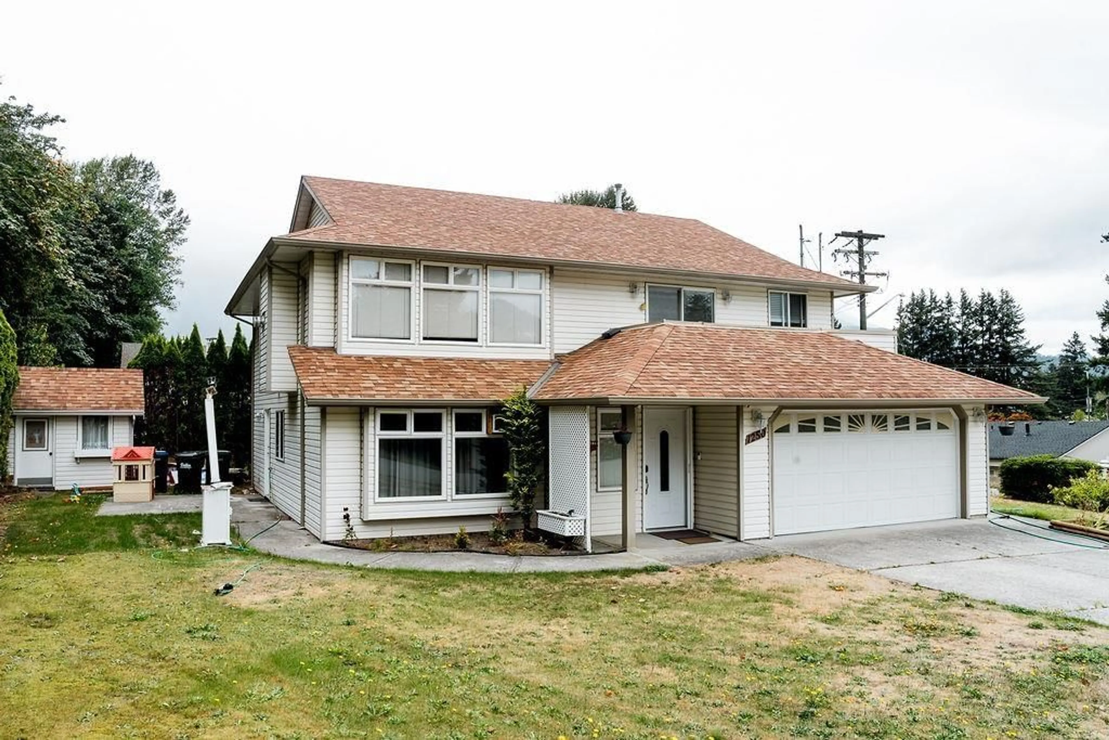 Home with vinyl exterior material, street for 1250 RYDER STREET, Hope British Columbia V0X1L4