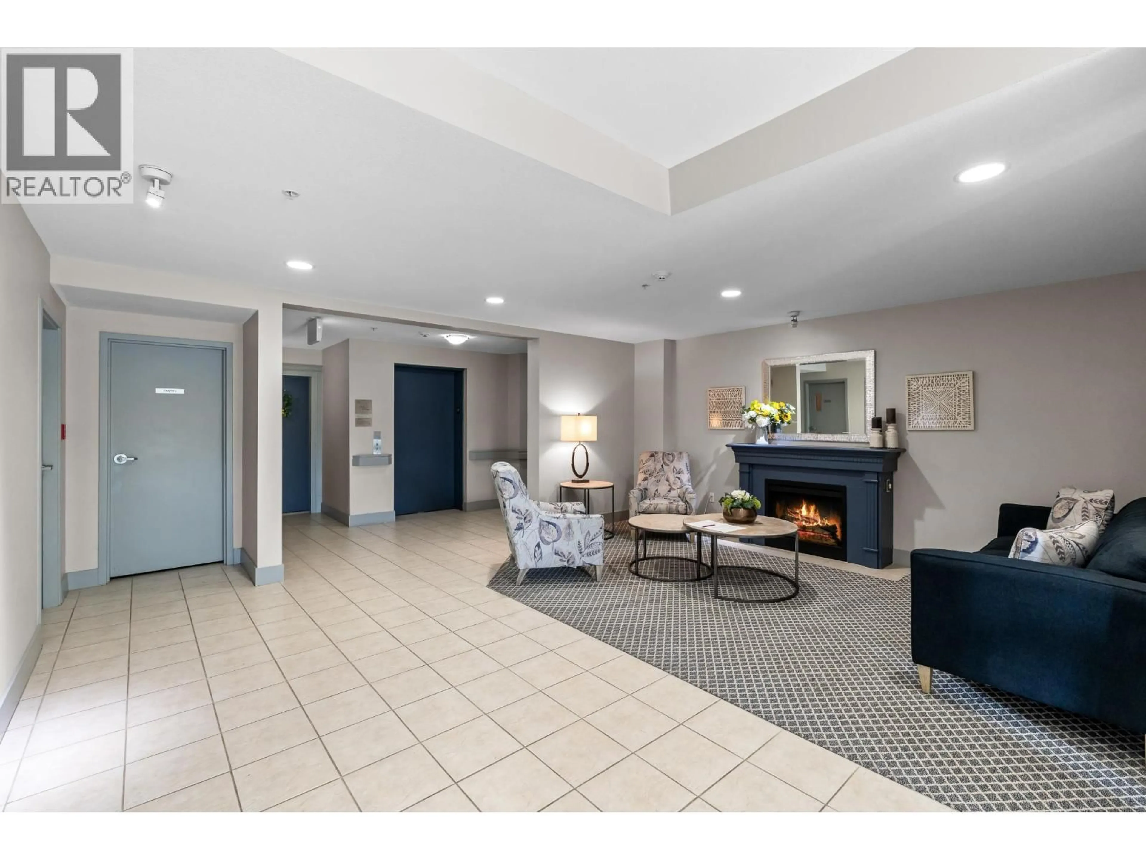 Unknown for 208 - 3151 CONNAUGHT CRESCENT, North Vancouver British Columbia V7R4X6
