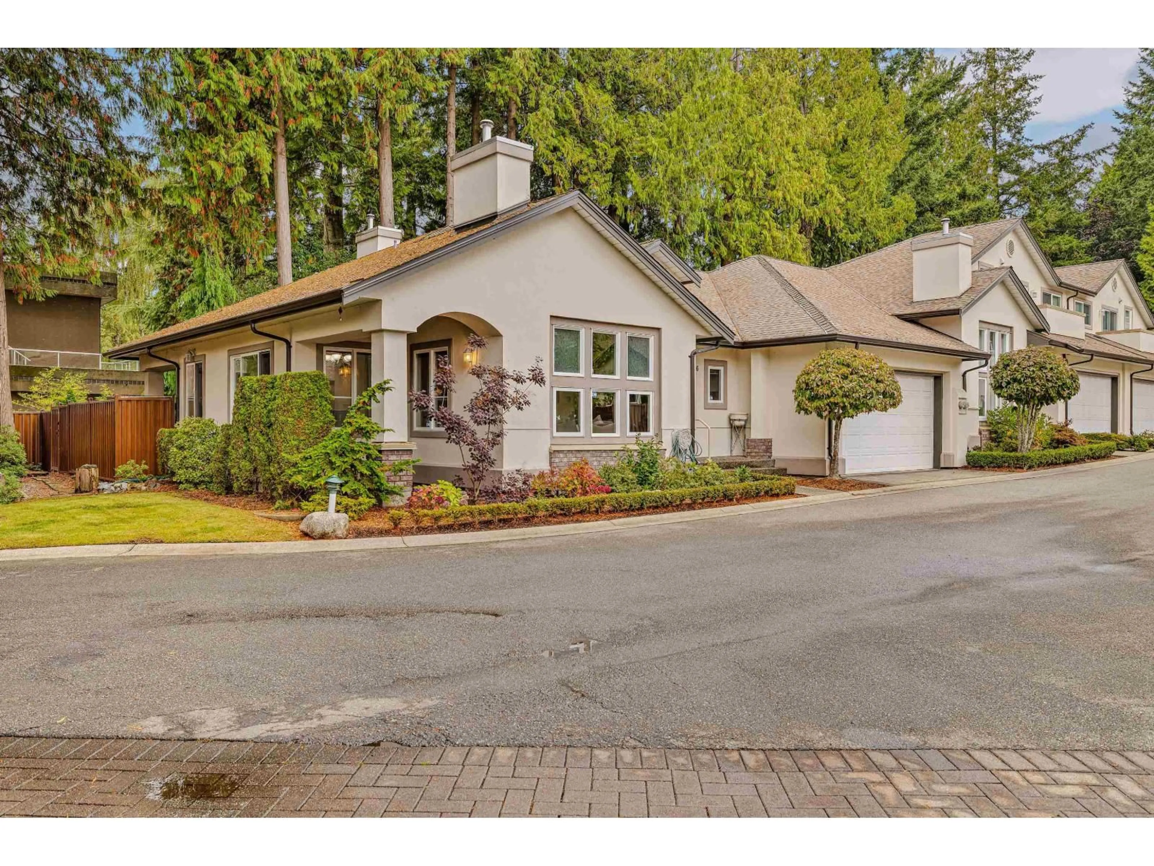 Unknown for 6 - 13911 16 AVENUE, Surrey British Columbia V4A1P8