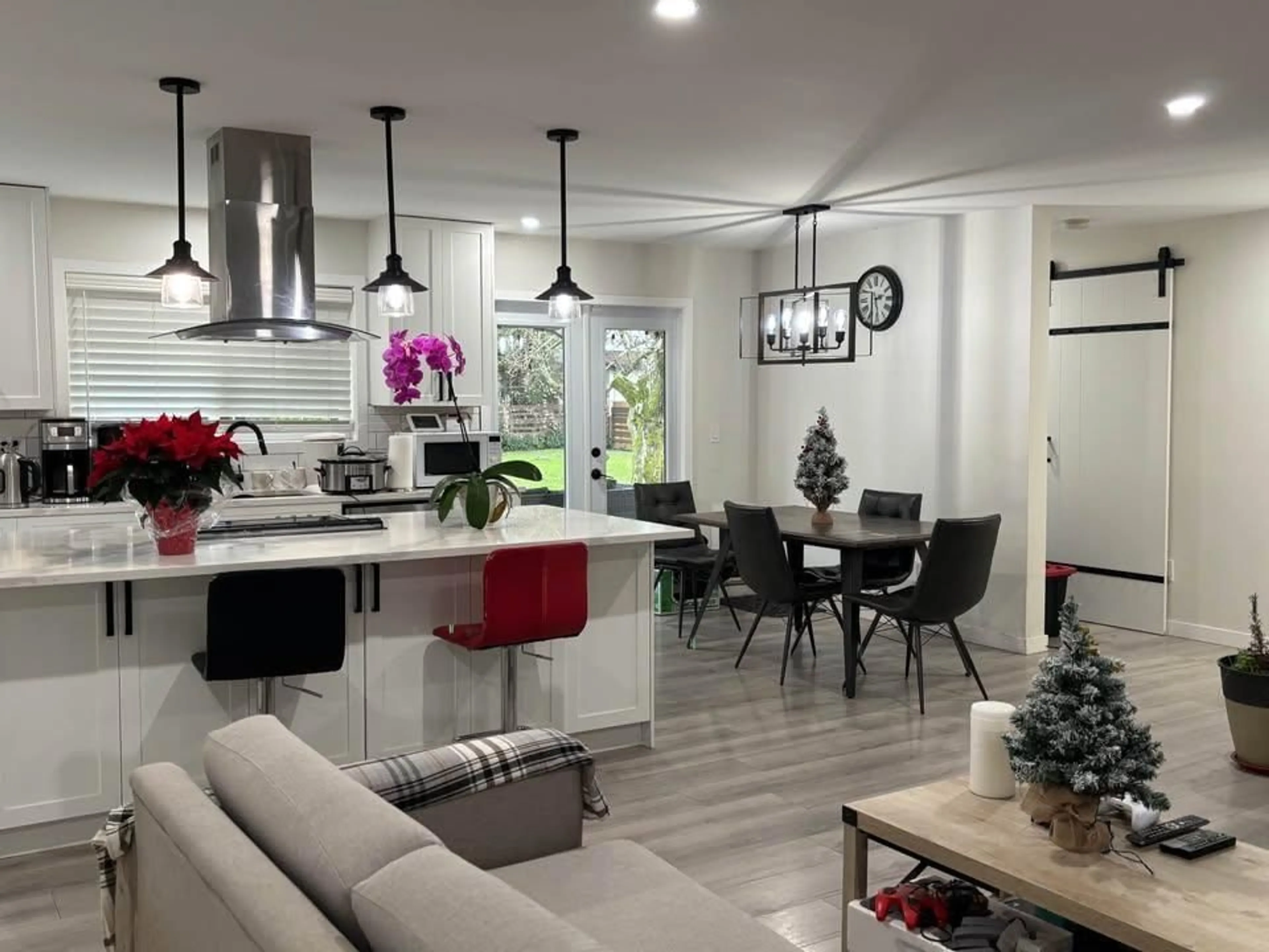 Open concept kitchen, ceramic/tile floor for 24634 56A AVENUE, Langley British Columbia V2Z1H2