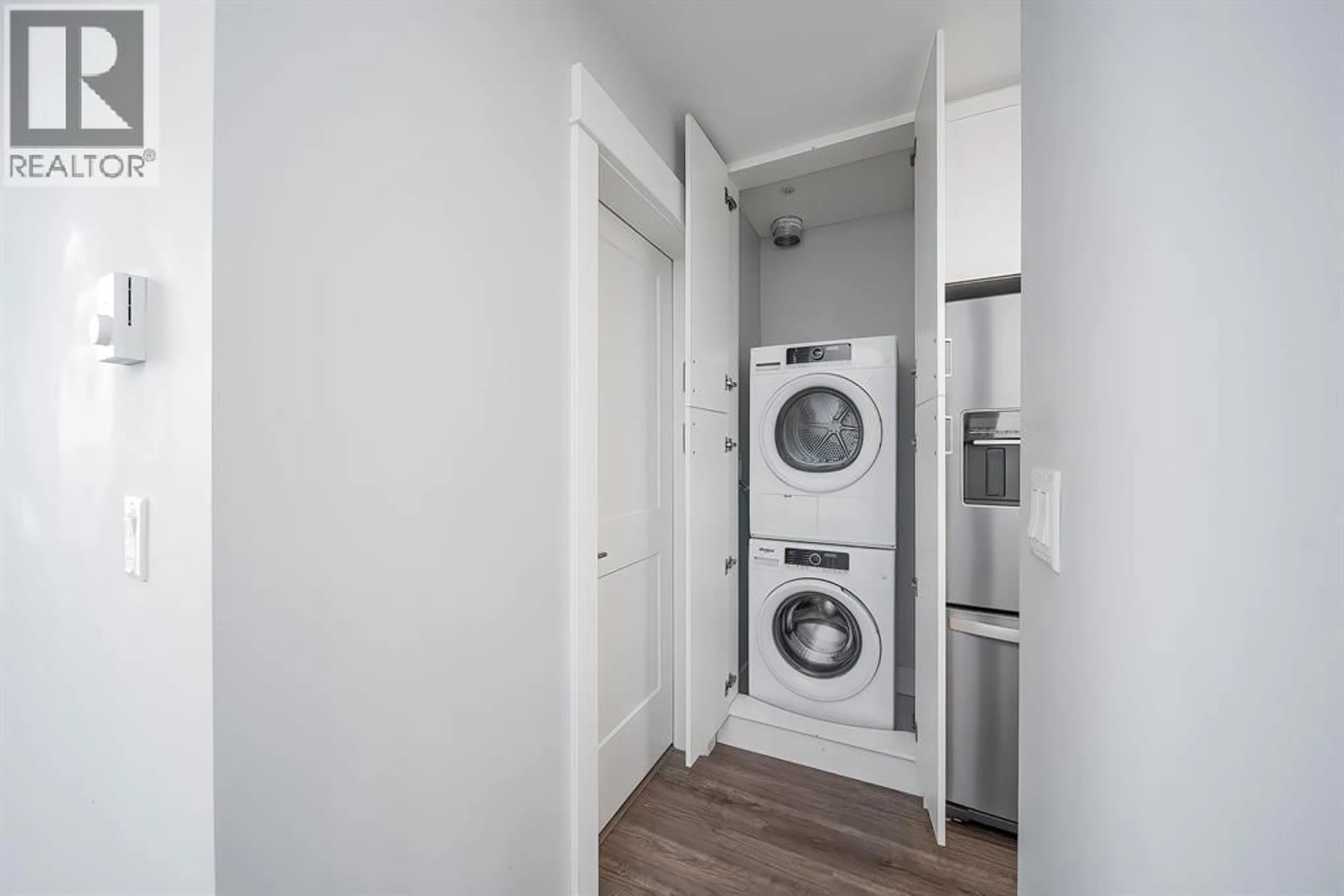 Laundry room for 3612 - 2180 KELLY AVENUE, Port Coquitlam British Columbia V3C0S4