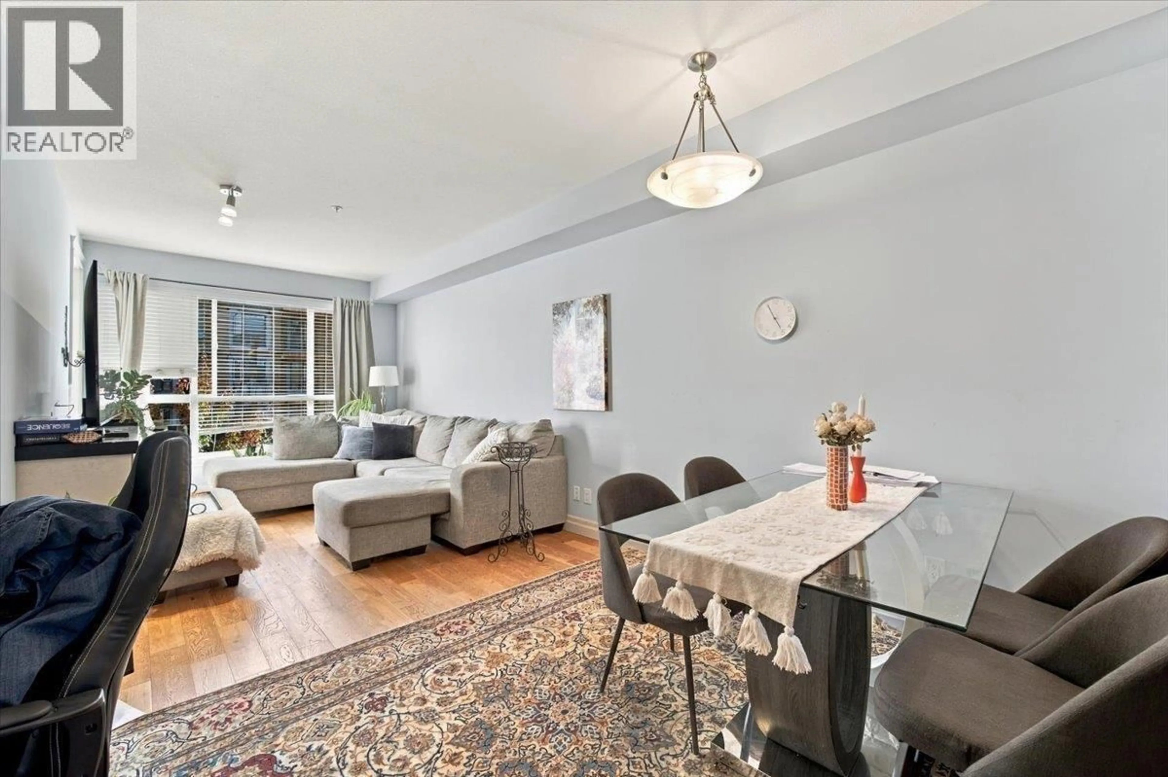 Living room with furniture, unknown for 307 - 2343 ATKINS AVENUE, Port Coquitlam British Columbia V3C1Y7