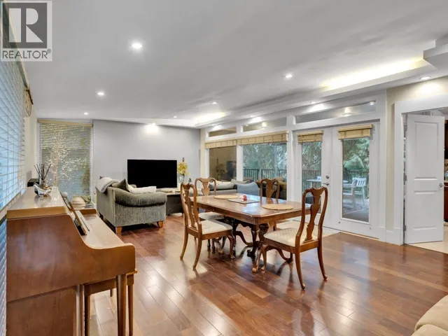 7565 WHELEN COURT, Burnaby 5