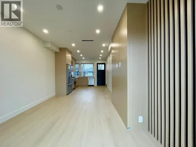 162 43RD AVENUE, Vancouver 3