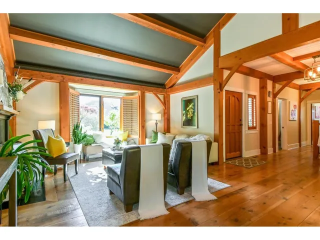 32351 NAKUSP DRIVE, Abbotsford 5