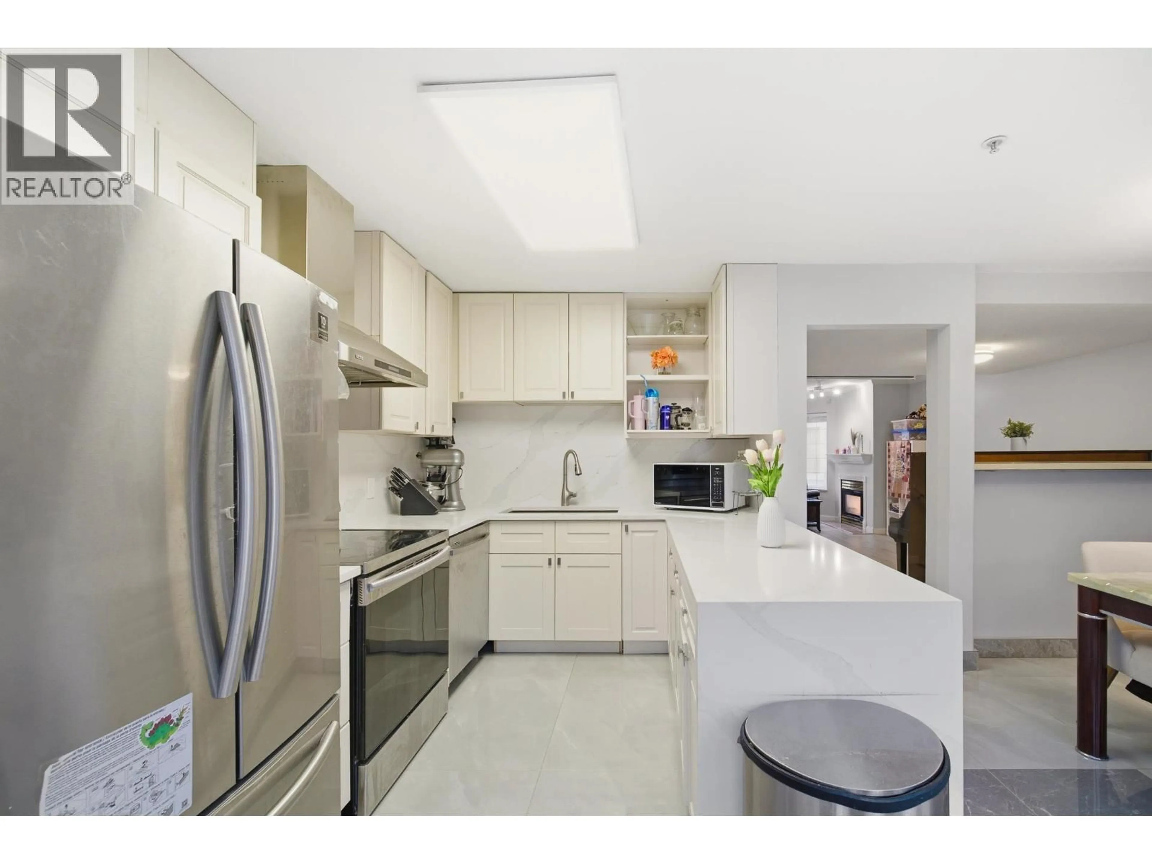 Open concept kitchen, ceramic/tile floor for 18 - 8711 JONES ROAD, Richmond British Columbia V6Y1L7