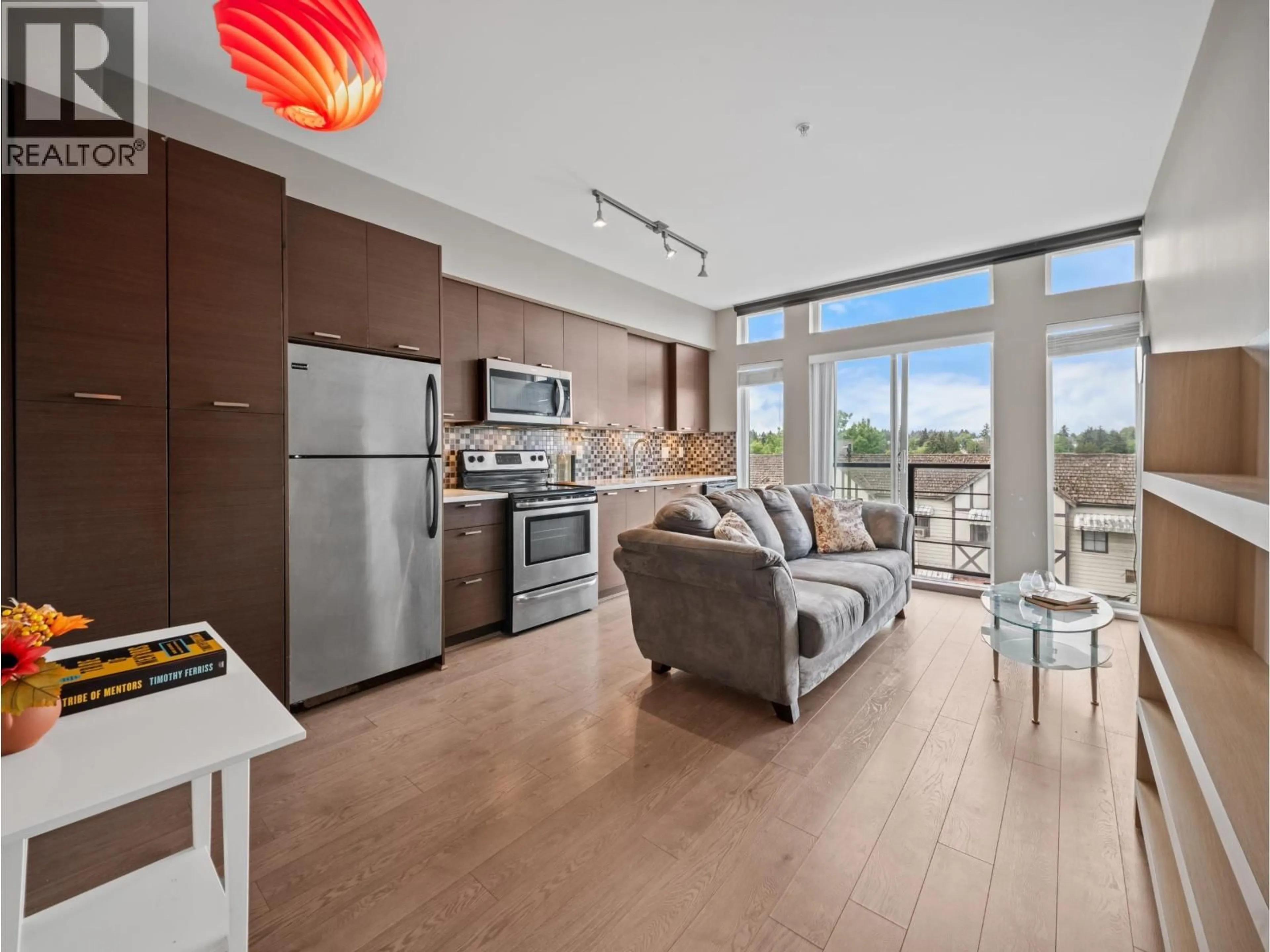 Open concept kitchen, unknown for 301 - 4372 FRASER STREET, Vancouver British Columbia V5V4G3