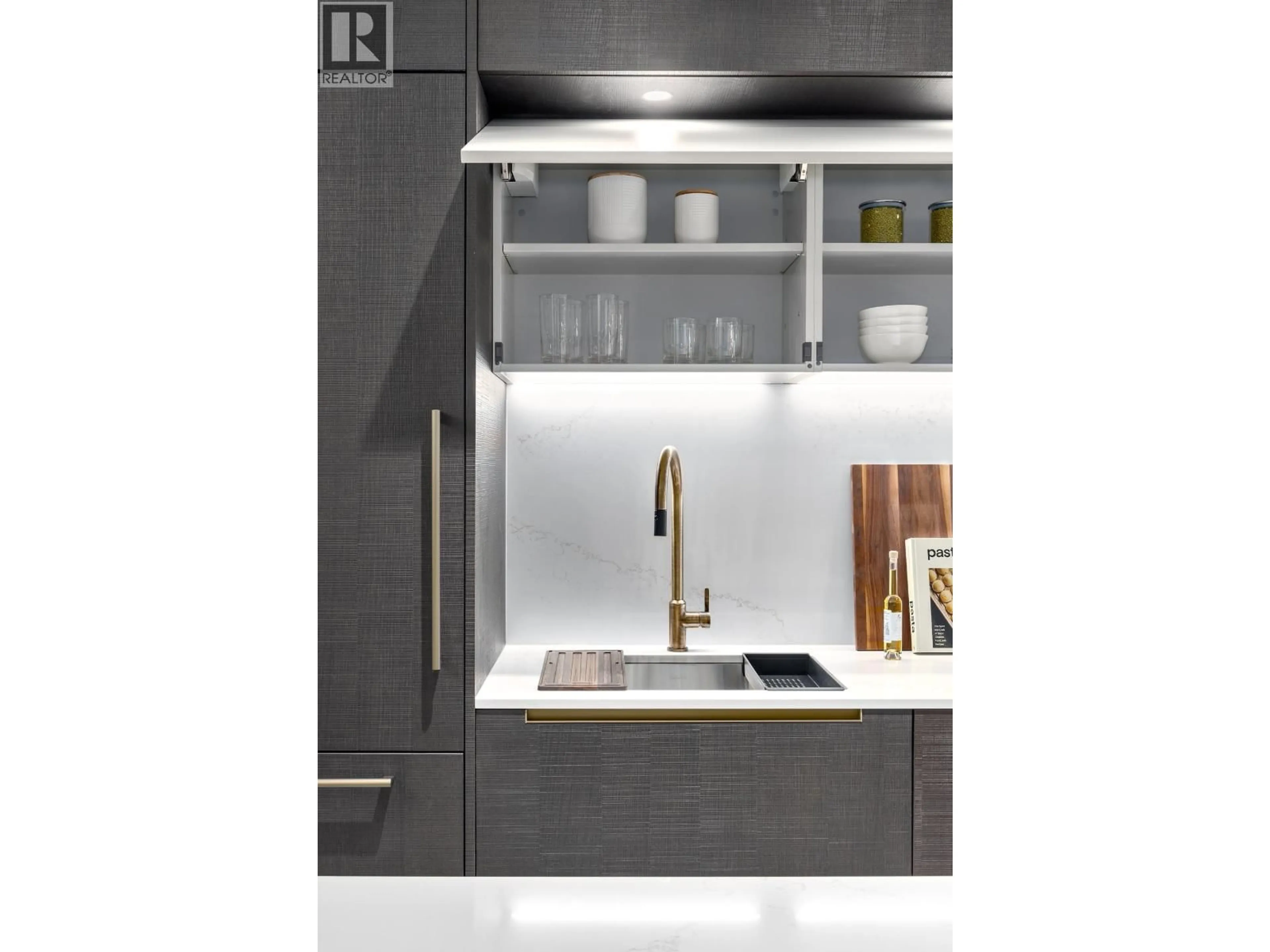 Contemporary kitchen, unknown for 501 - 2323 FIR STREET, Vancouver British Columbia V6J0H5
