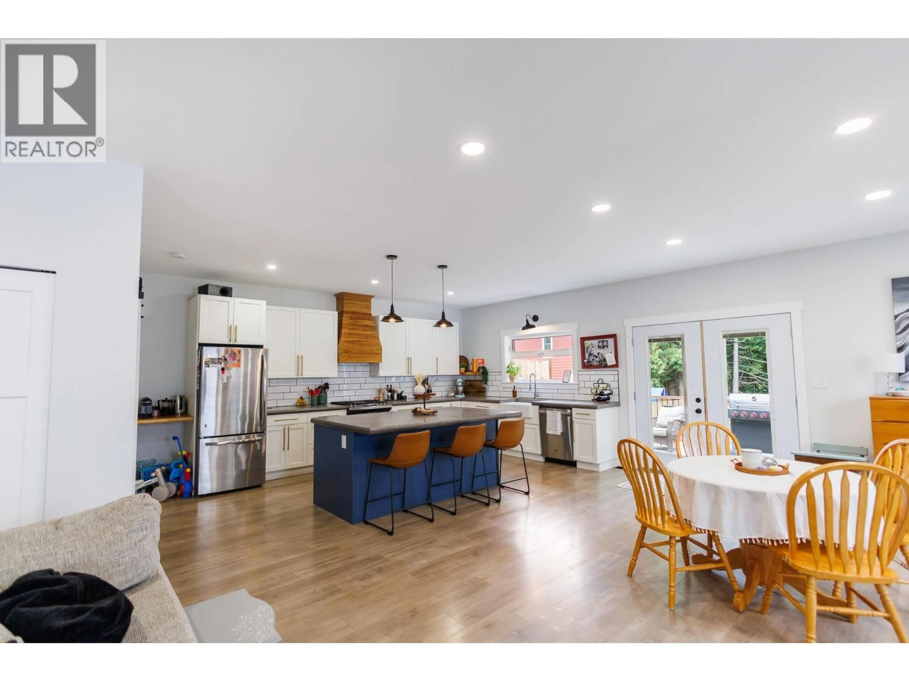 Open concept kitchen, unknown for B - 4005 BENNER STREET, Terrace British Columbia V8G3B1