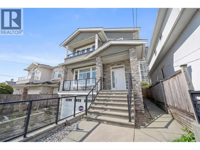 4758 MAITLAND, Burnaby 4