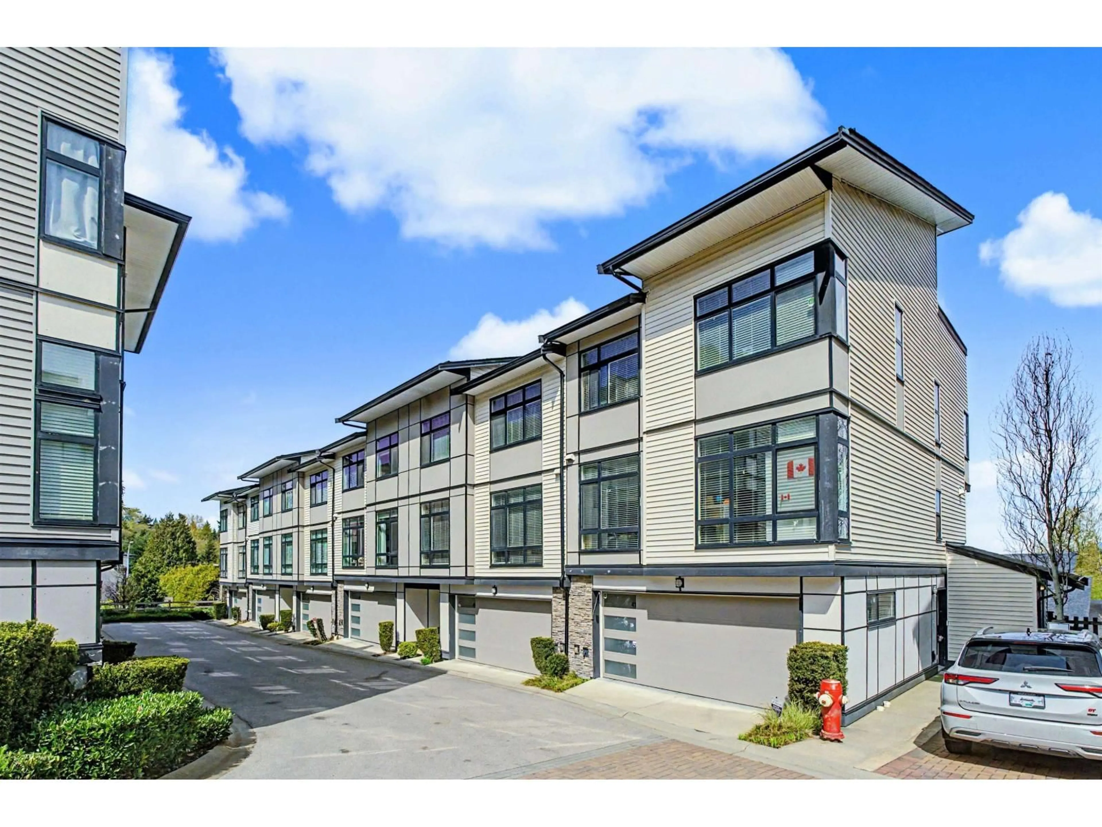 A pic from outside/outdoor area/front of a property/back of a property/a pic from drone, street for 43 - 14057 60A AVENUE, Surrey British Columbia V3X0J2