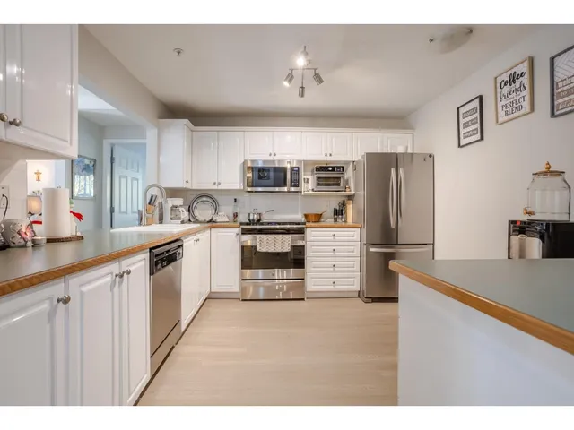 205 - 6557 121 STREET, Surrey 2