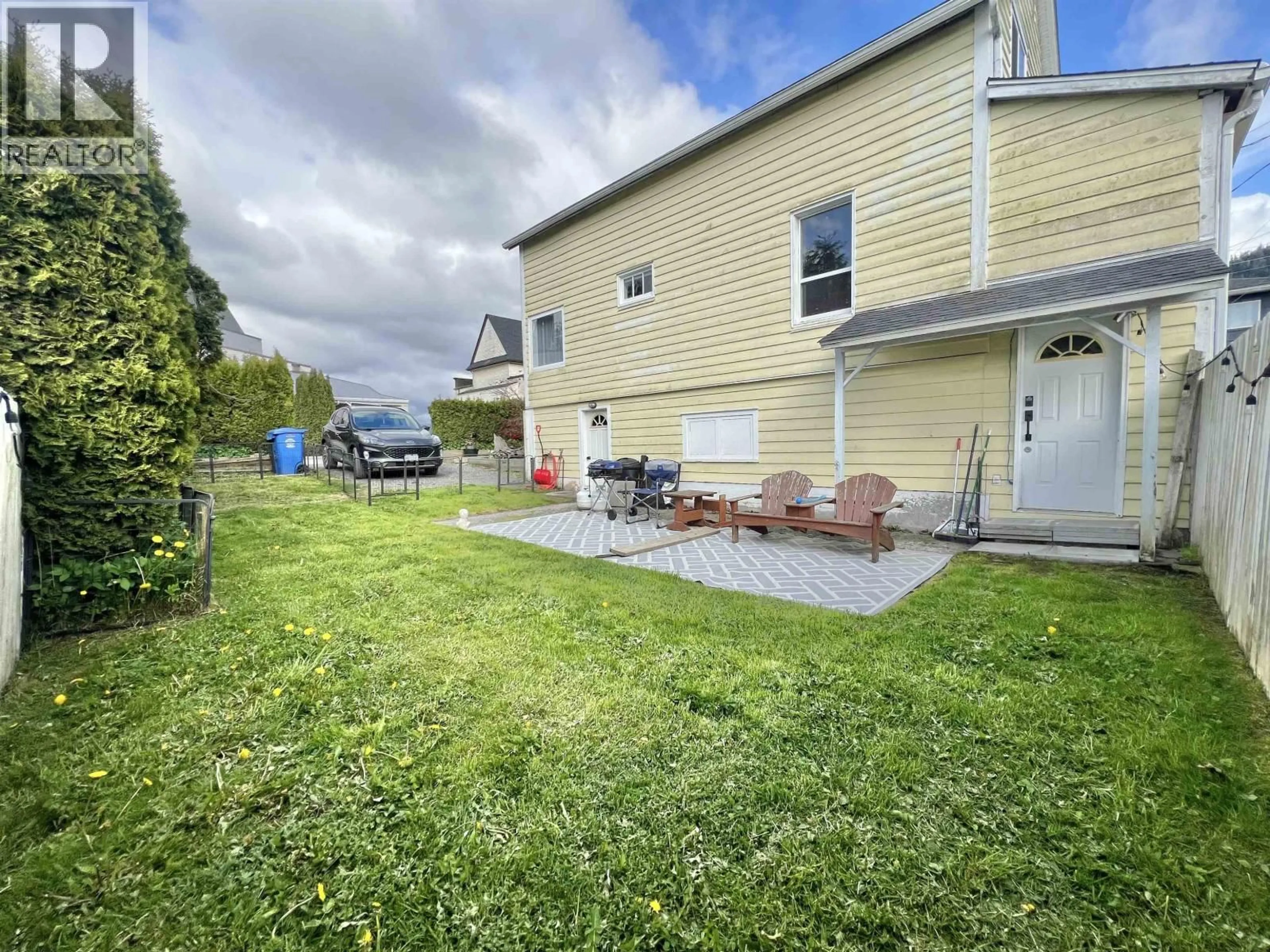 A pic from outside/outdoor area/front of a property/back of a property/a pic from drone, street for 508 MUSGRAVE PLACE, Prince Rupert British Columbia V8J3M1