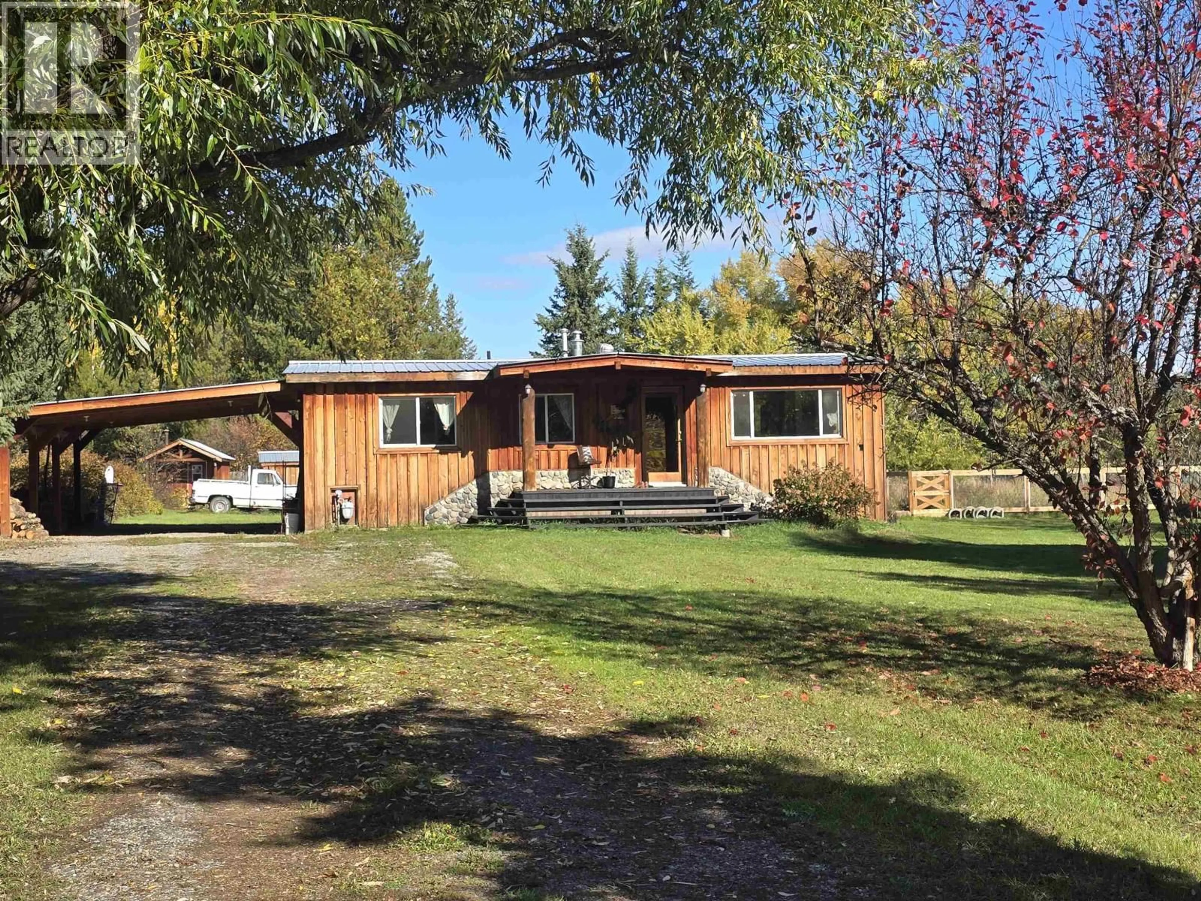 A pic from outside/outdoor area/front of a property/back of a property/a pic from drone, unknown for 2749 BUDD ROAD, Quesnel British Columbia V2J6L3