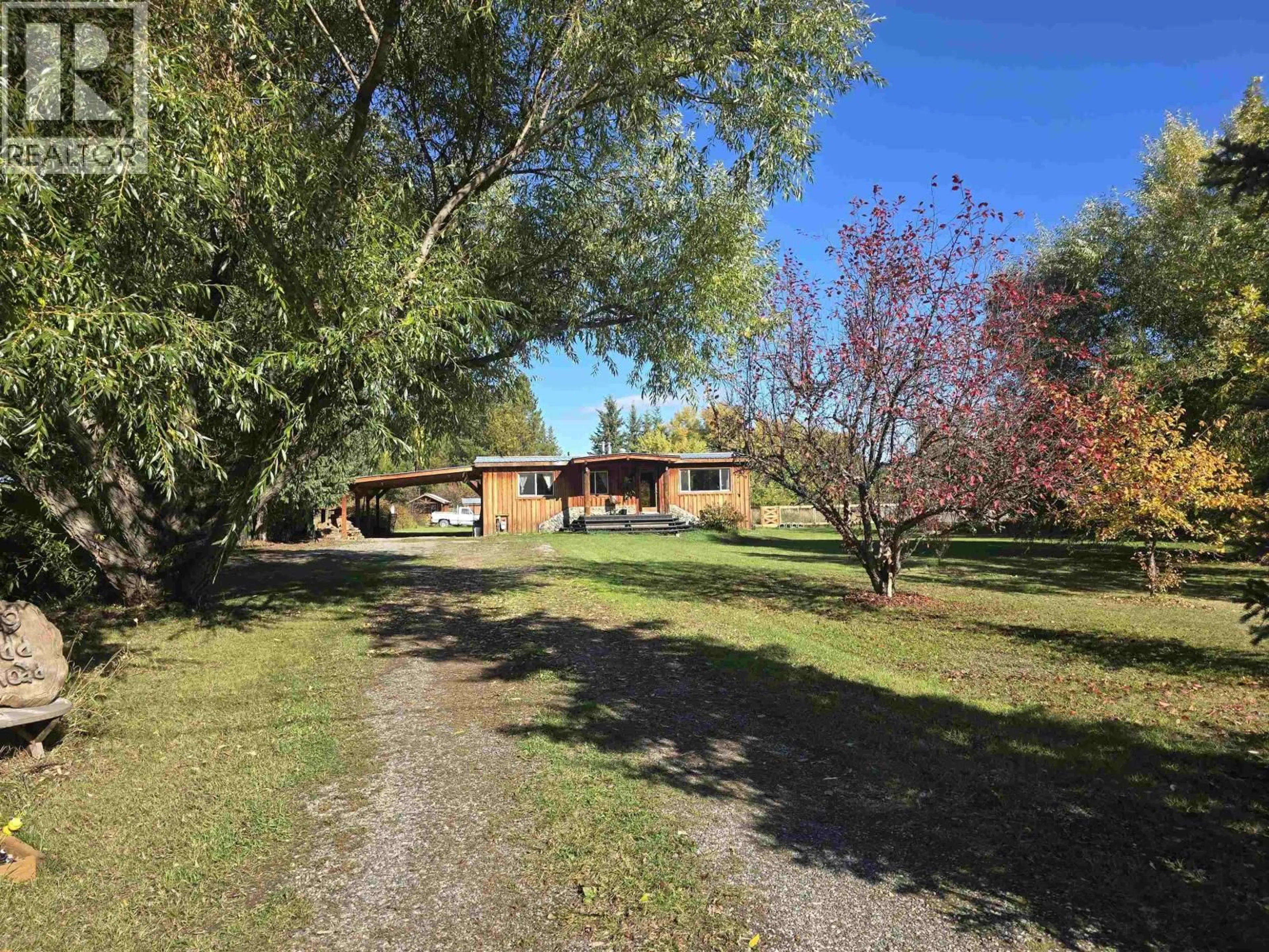 A pic from outside/outdoor area/front of a property/back of a property/a pic from drone, unknown for 2749 BUDD ROAD, Quesnel British Columbia V2J6L3